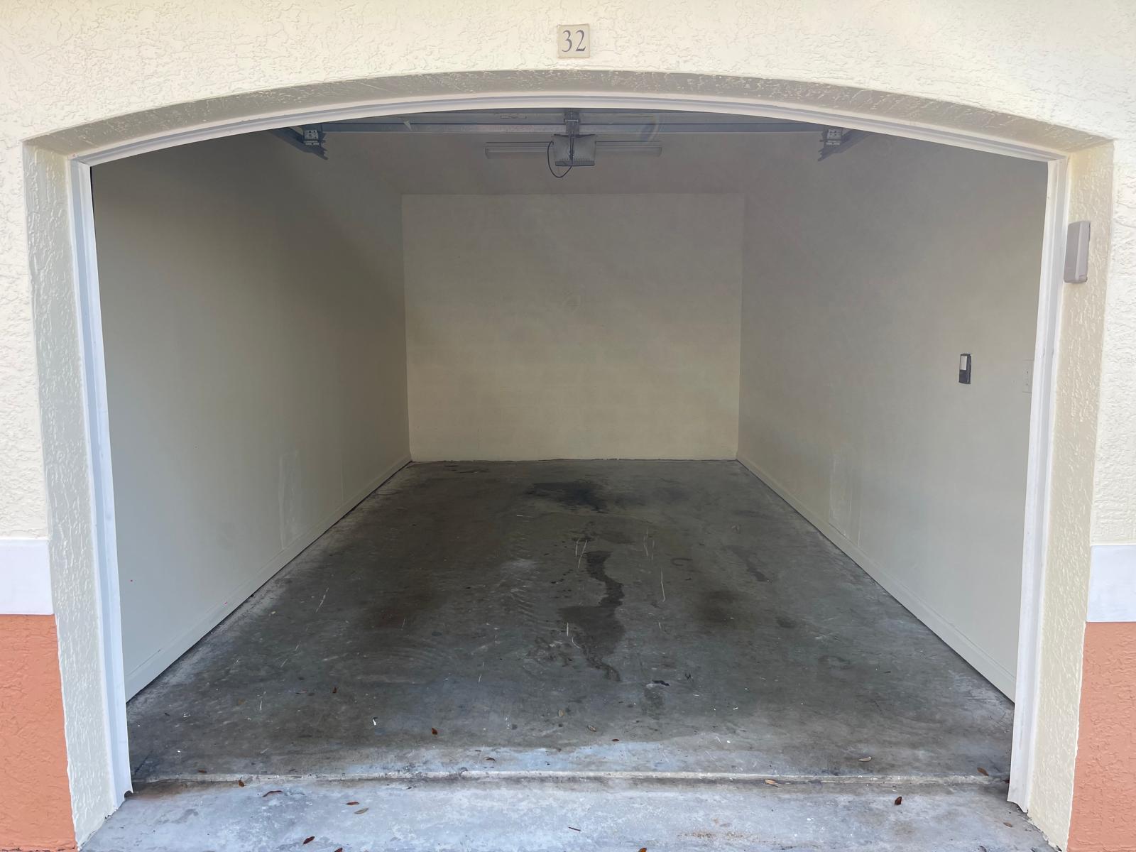 MEZZANO CONDO - Residential Lease