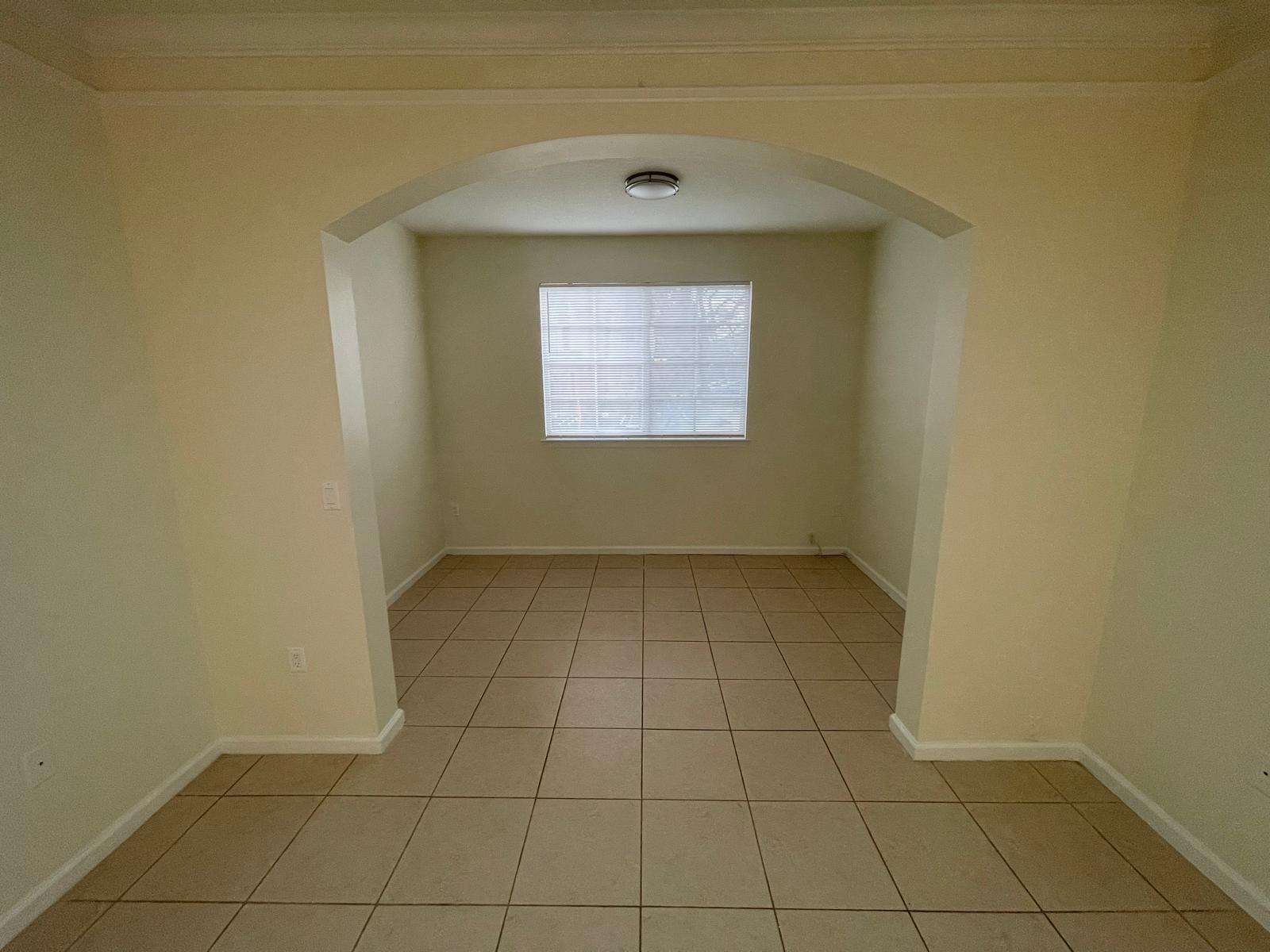 MEZZANO CONDO - Residential Lease