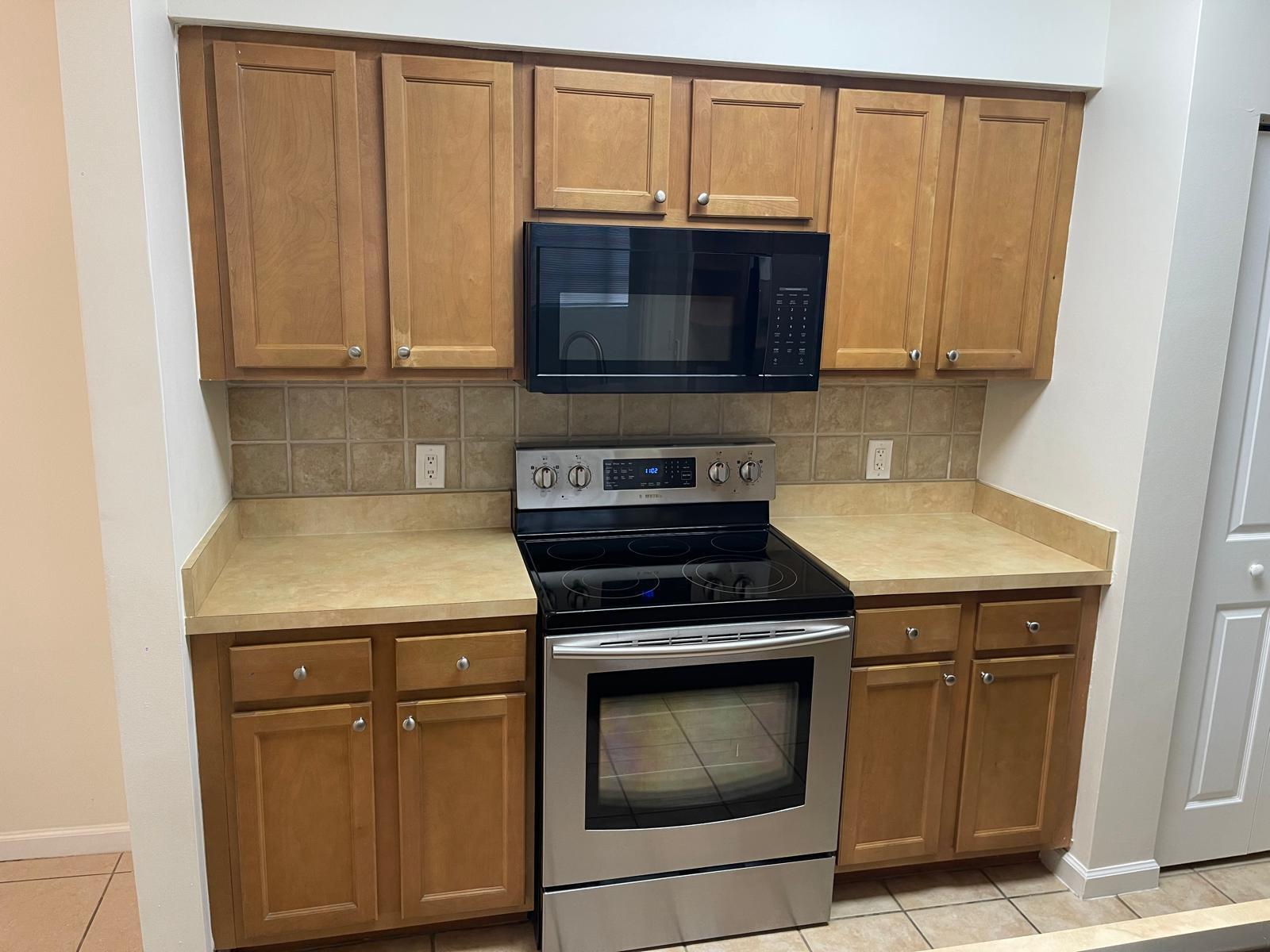 MEZZANO CONDO - Residential Lease