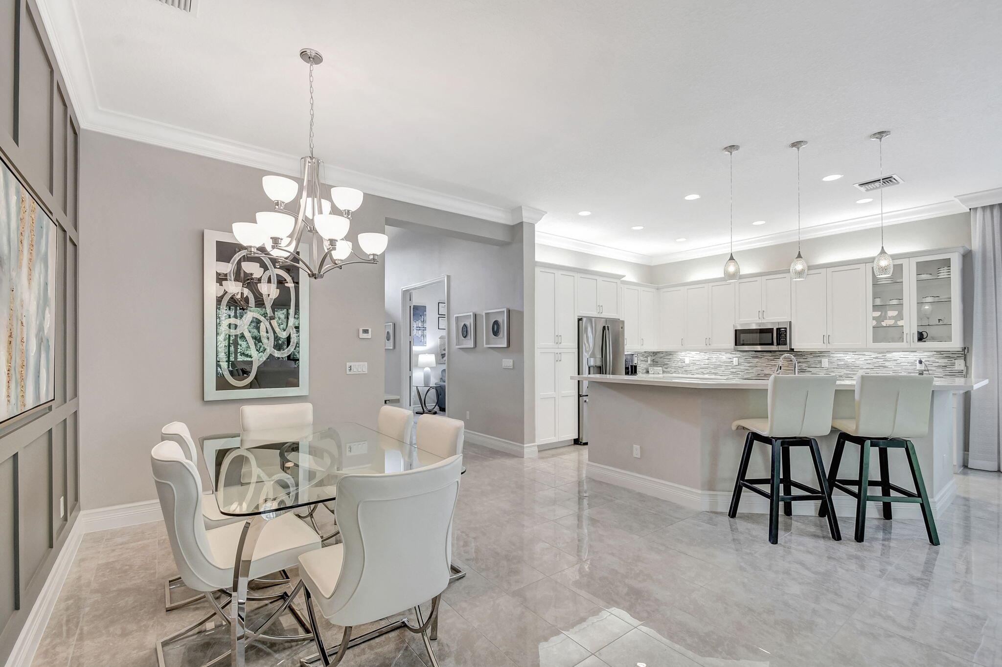 VALENCIA COVE - Residential