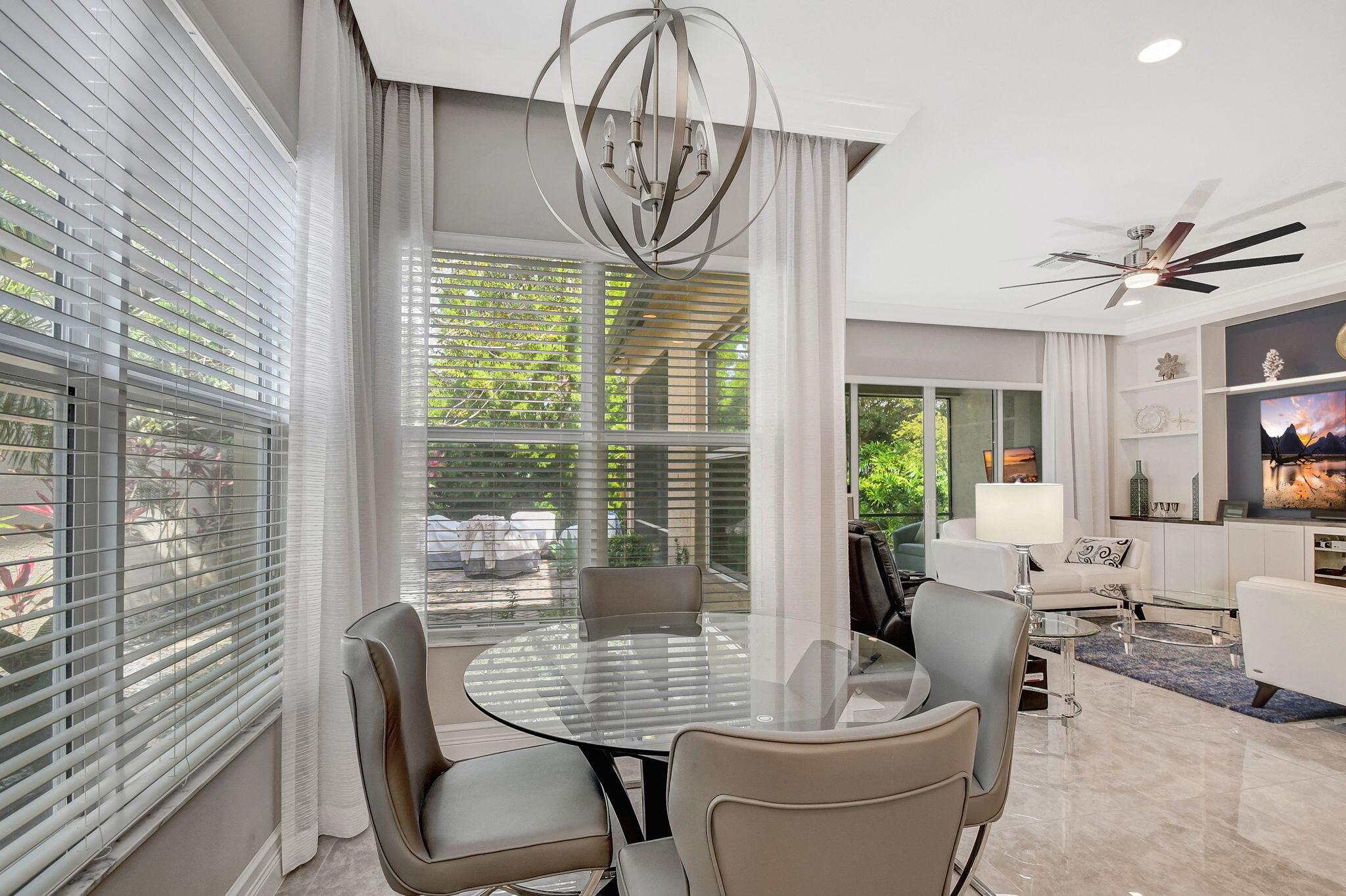 VALENCIA COVE - Residential