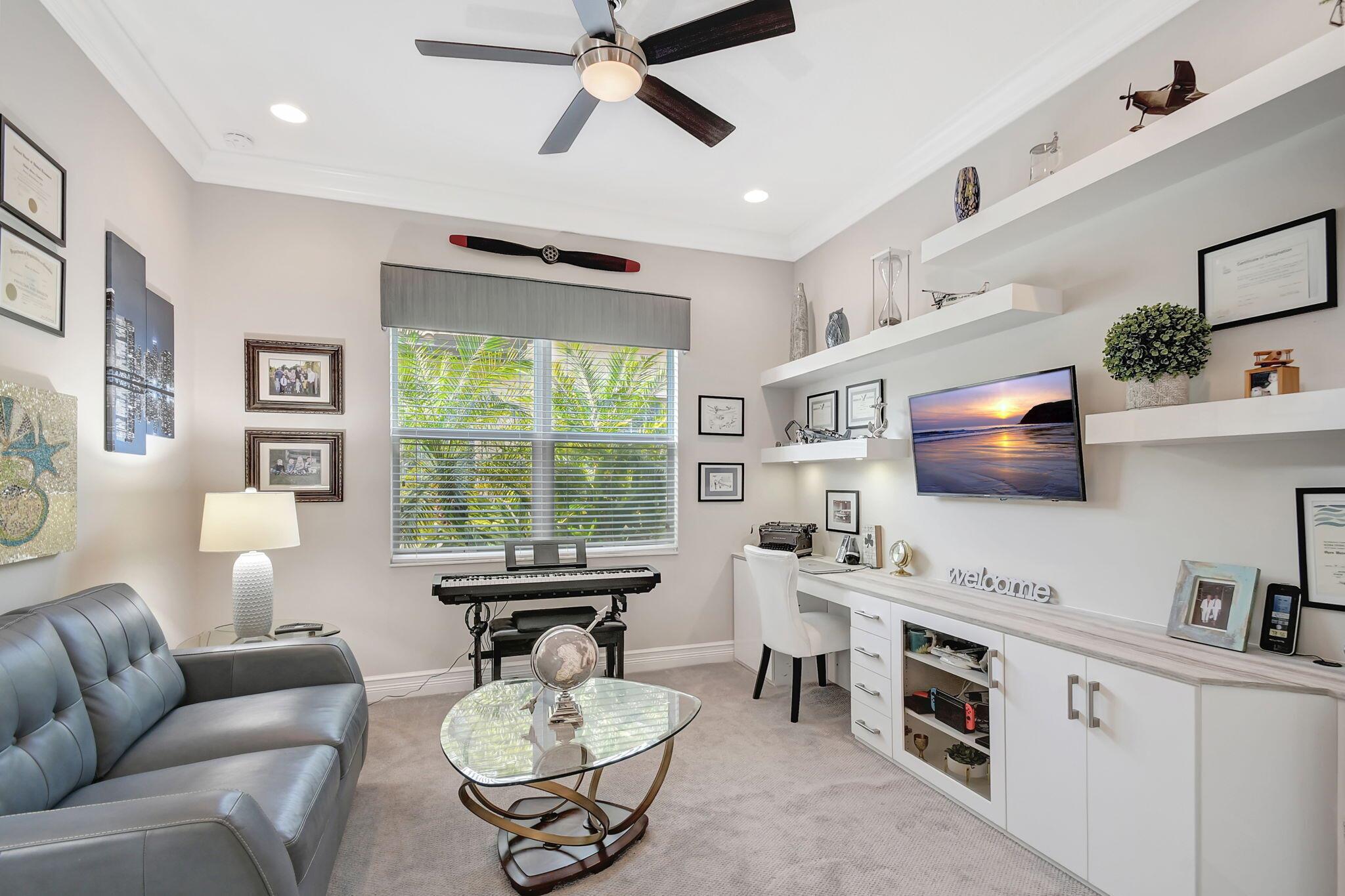 VALENCIA COVE - Residential