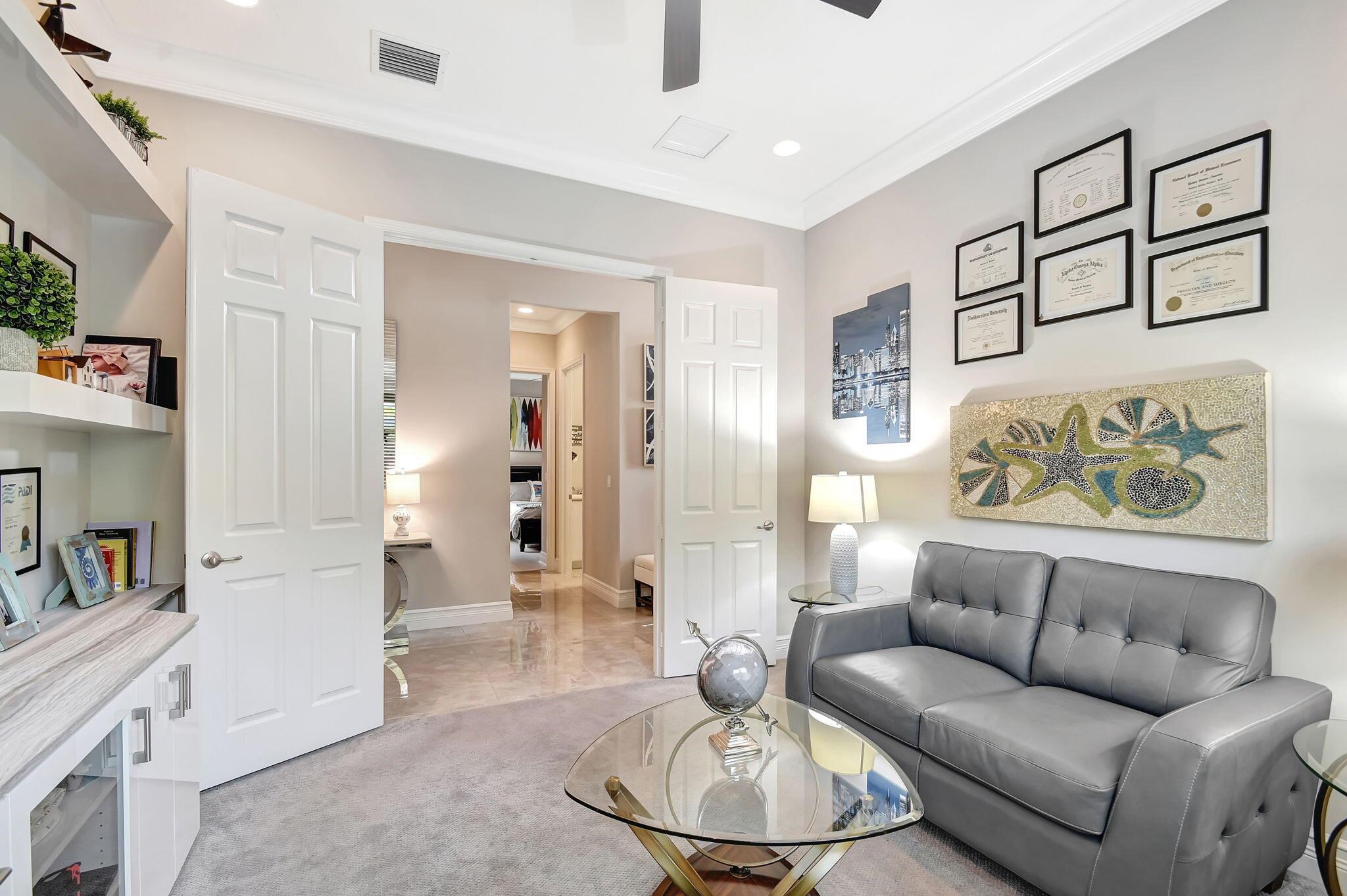 VALENCIA COVE - Residential