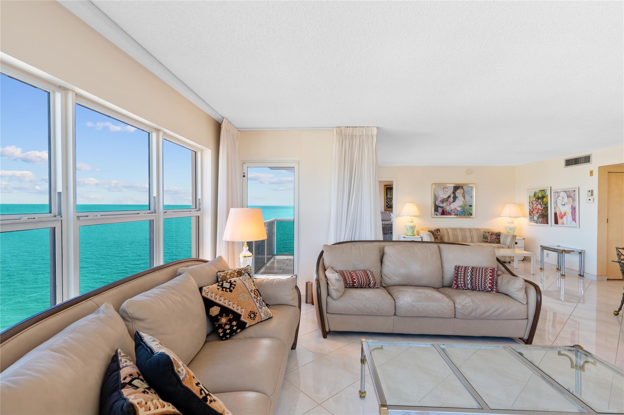 Playa Del Sol - Residential