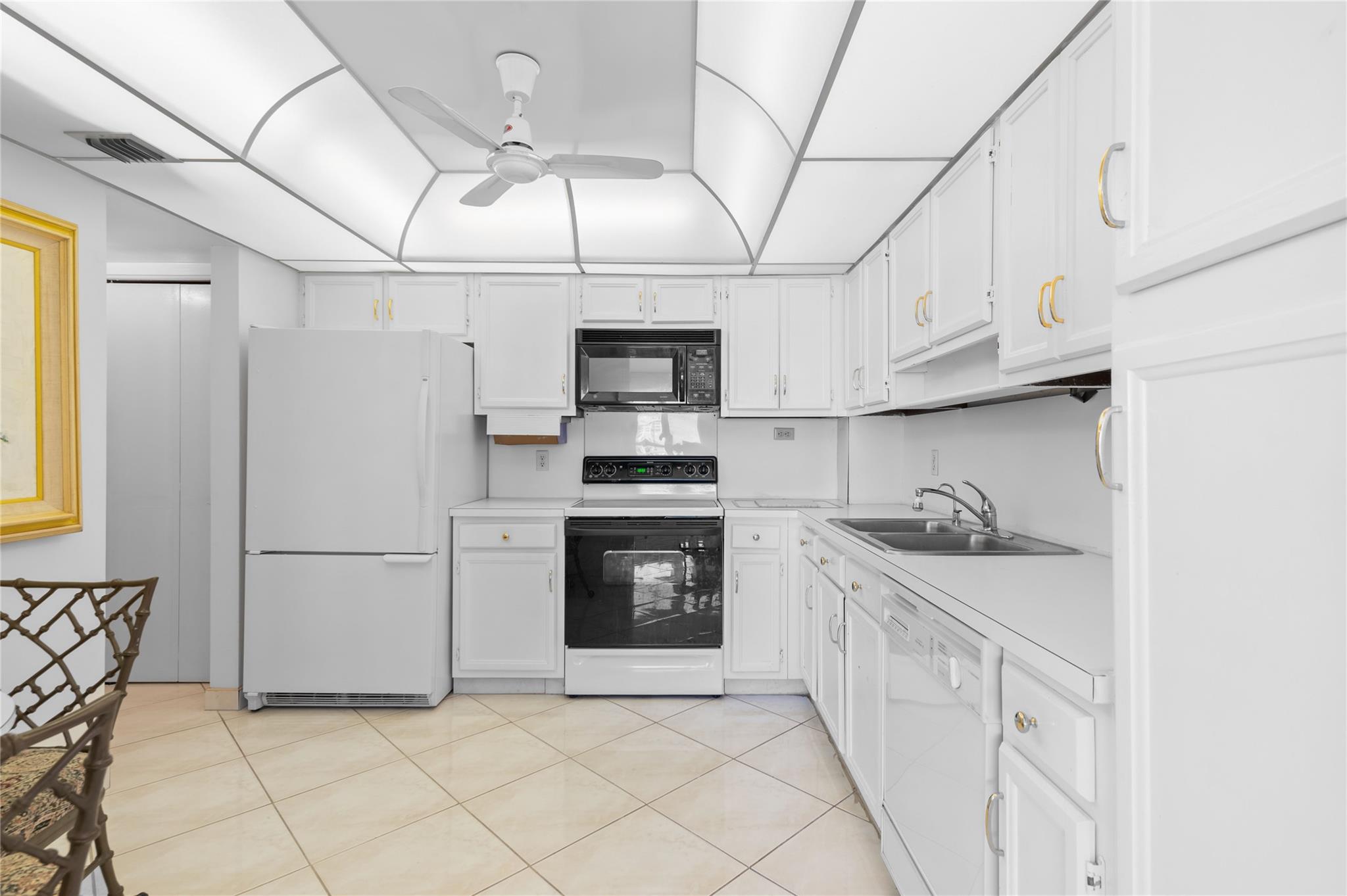 Playa Del Sol - Residential