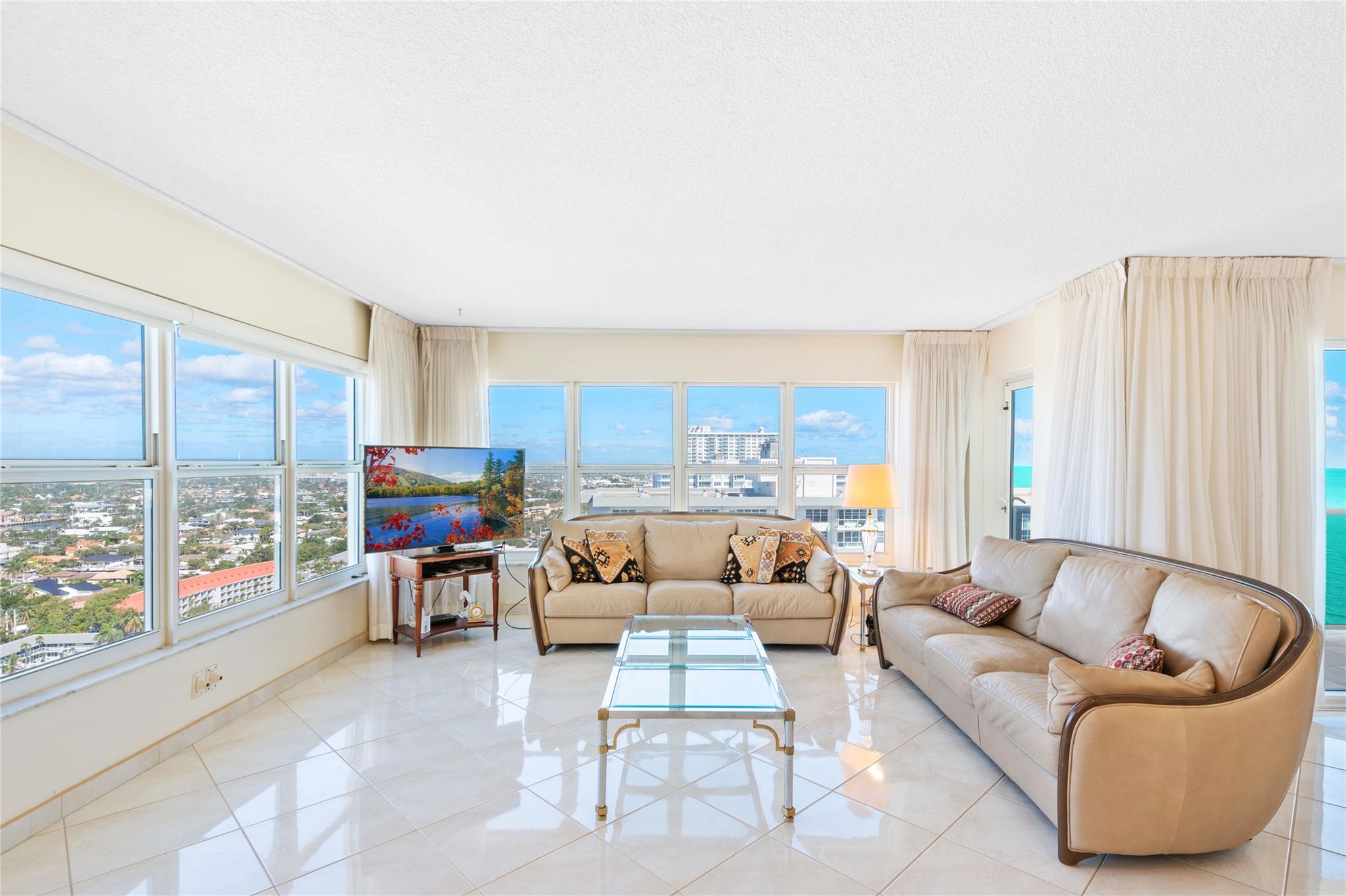 Playa Del Sol - Residential
