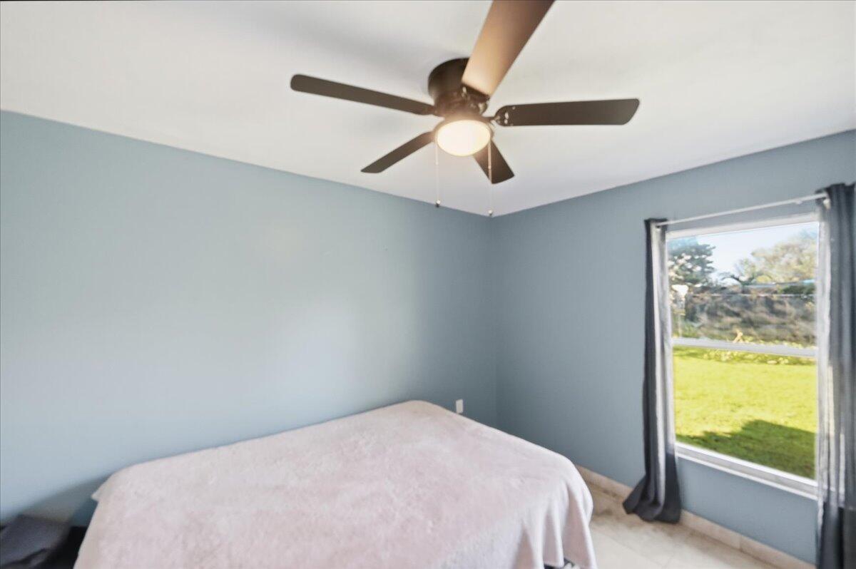 PORT ST LUCIE SECTION 18 - Residential Lease