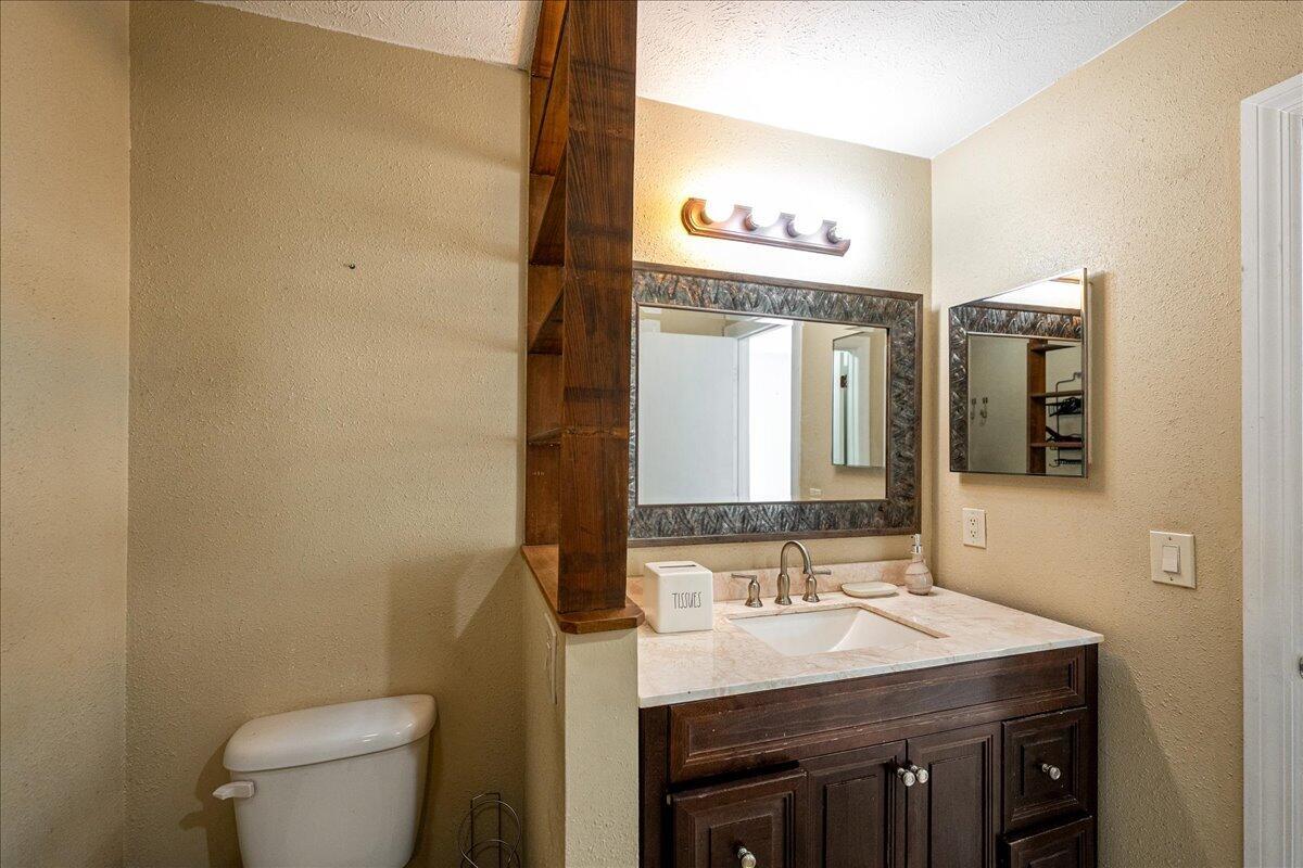 PORT ST LUCIE SECTION 18 - Residential Lease