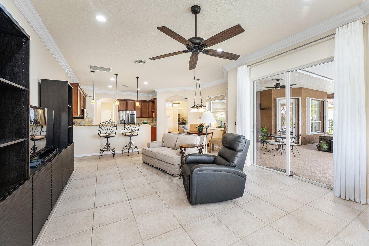 ORANGE GROVE EST/ Welling - Residential