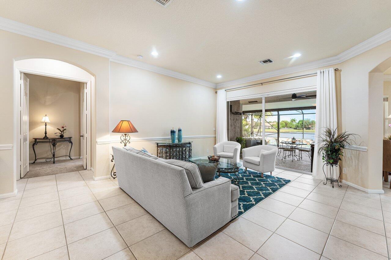 View photos, virtual tours, details... 11165 Cobblefield Road