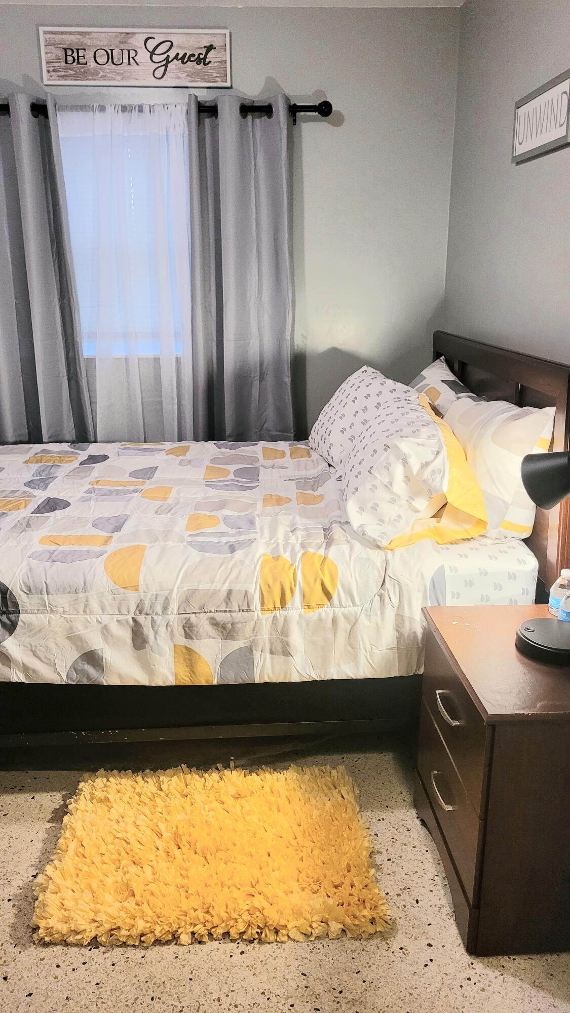 PARADISE PARK - Residential Lease