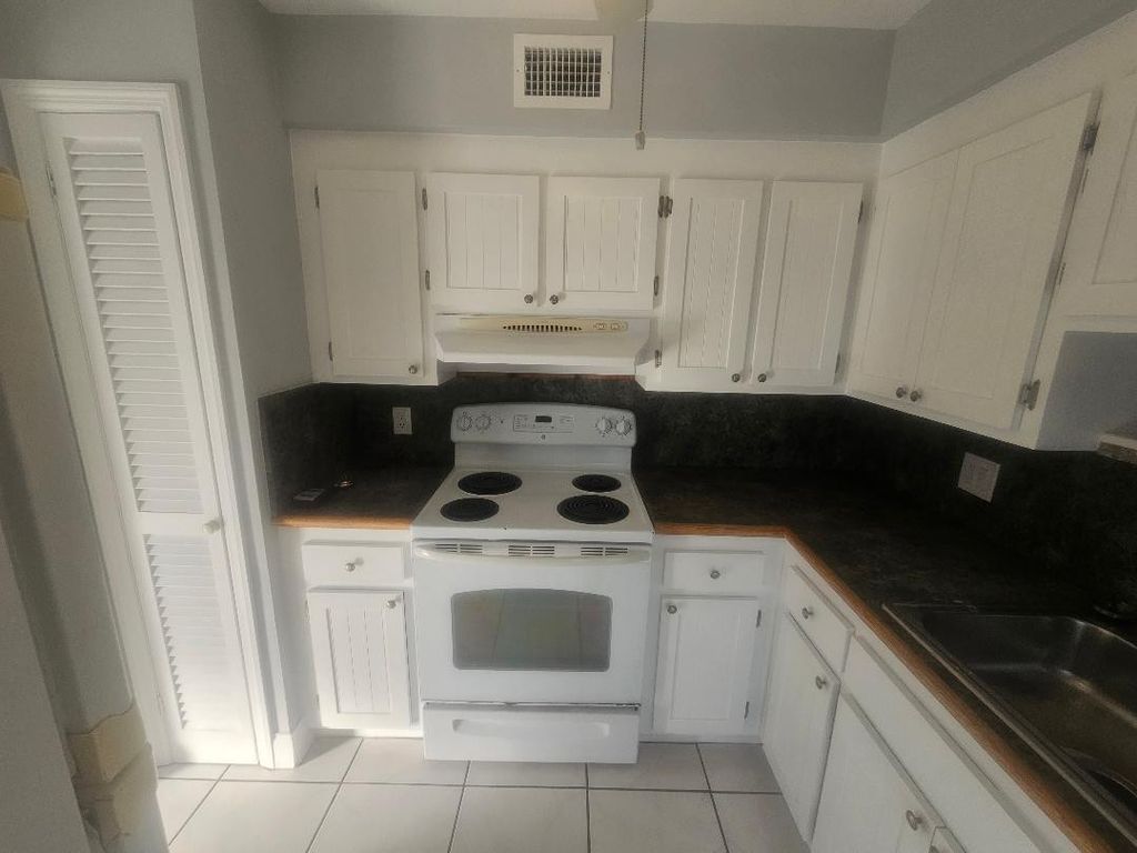 Photo of 777 SE 2nd Avenue #A205, Deerfield Beach, FL 33441 (MLS # F10550406)