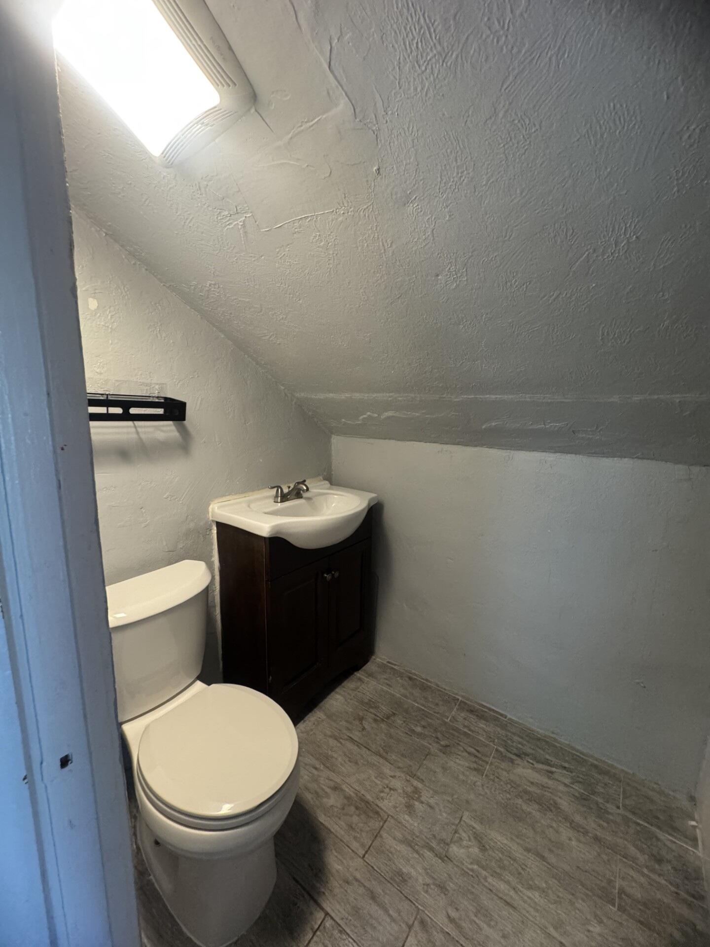 STRANAHANS SUB - Residential Lease