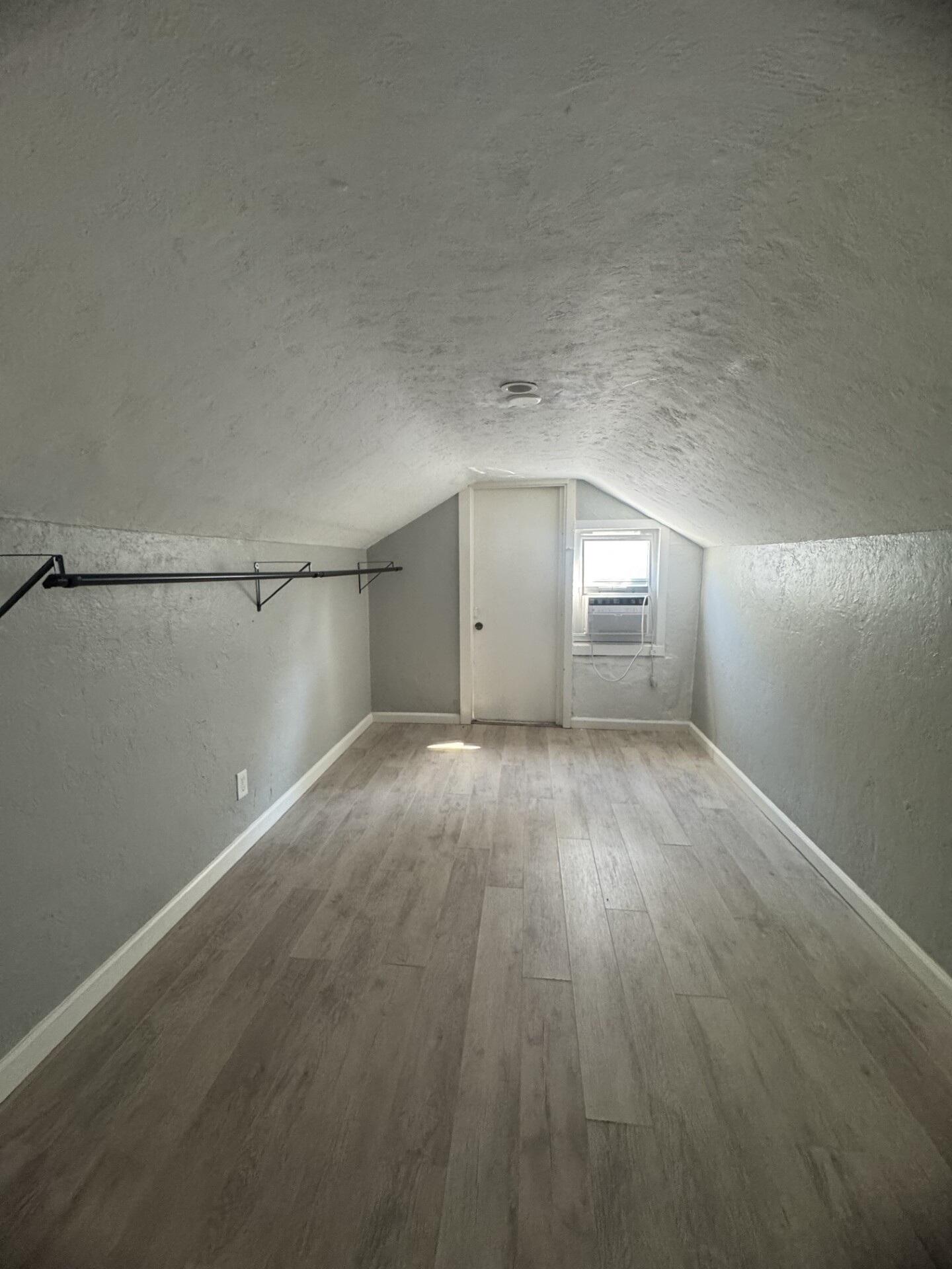 STRANAHANS SUB - Residential Lease