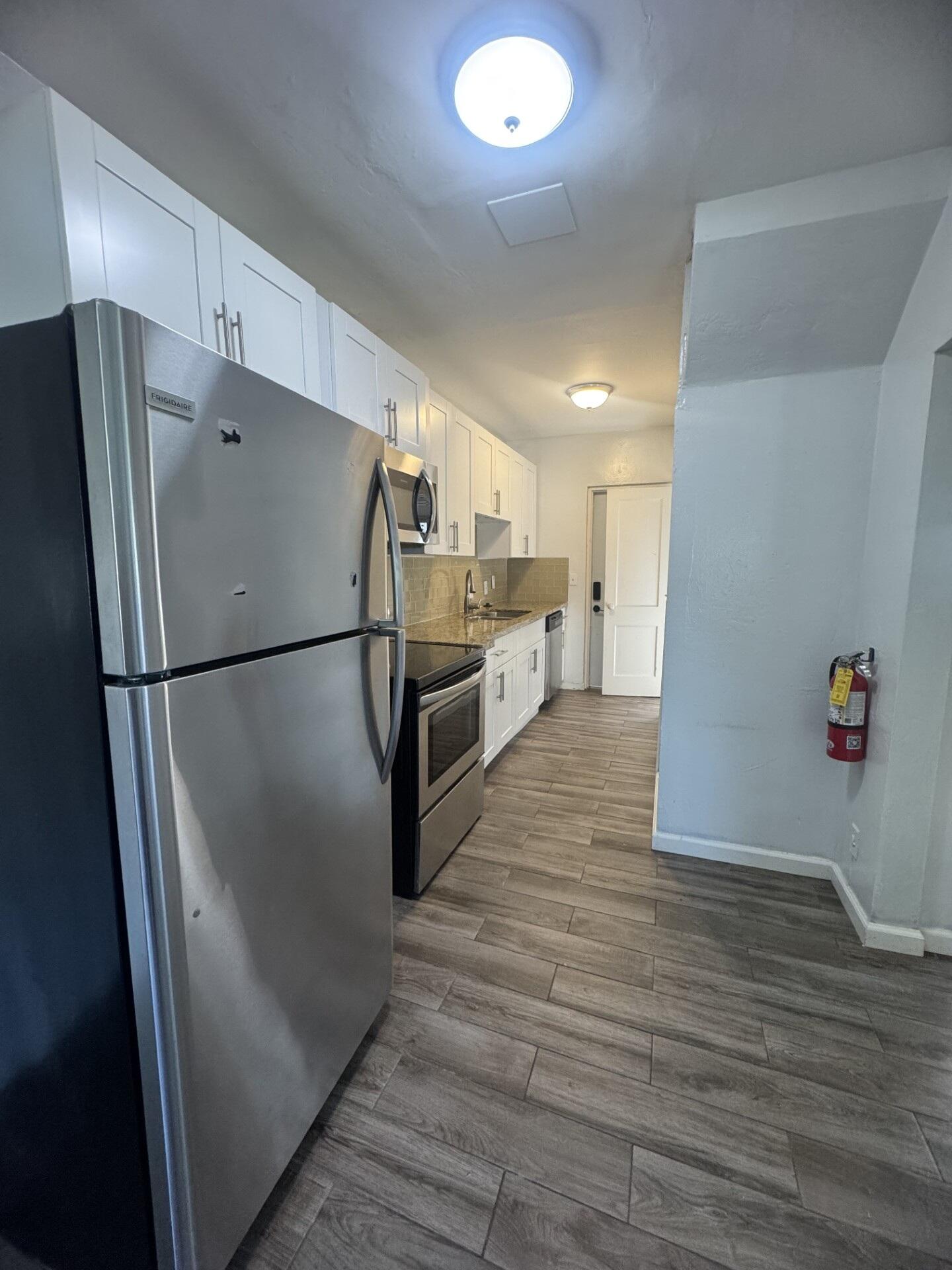 317 NE 13th Avenue 3