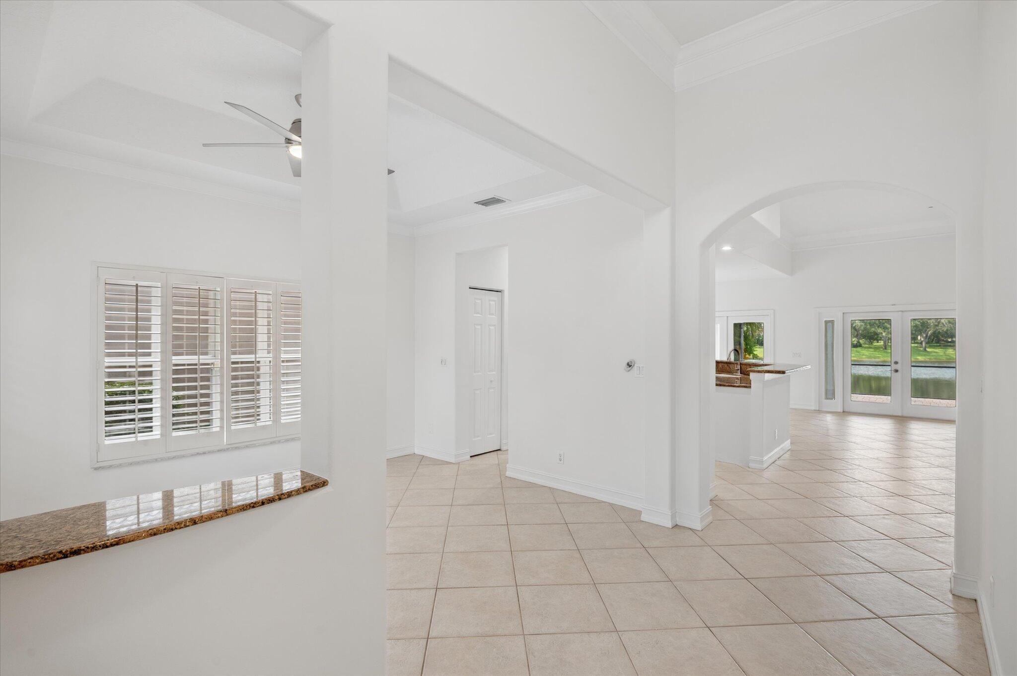 11289 NW 65th Manor