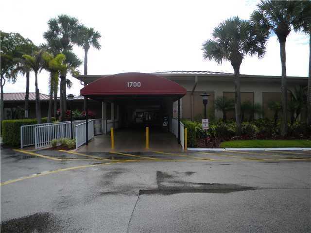 GOLDEN LAKES VILLAGE CONDO 1 THRU 13-A - Residential