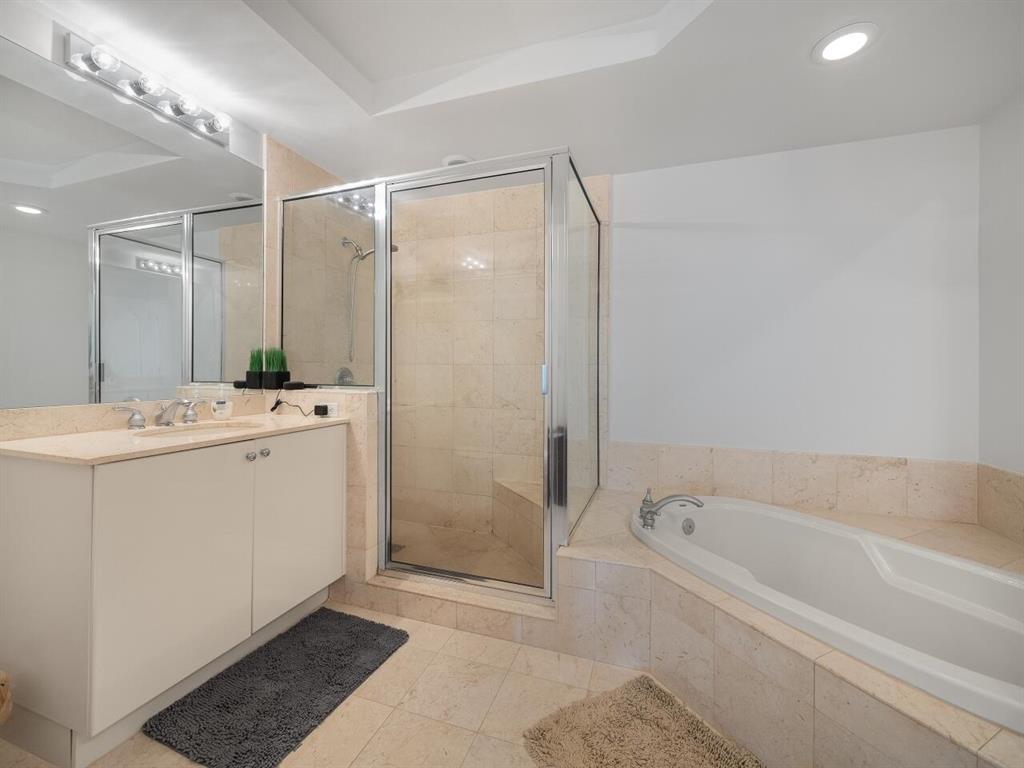 ONE CITY PLAZA CONDO - Residential