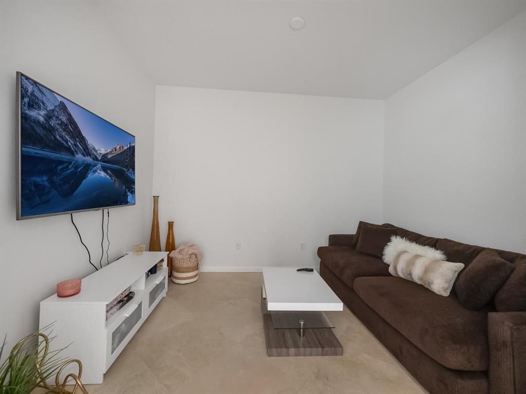 ONE CITY PLAZA CONDO - Residential