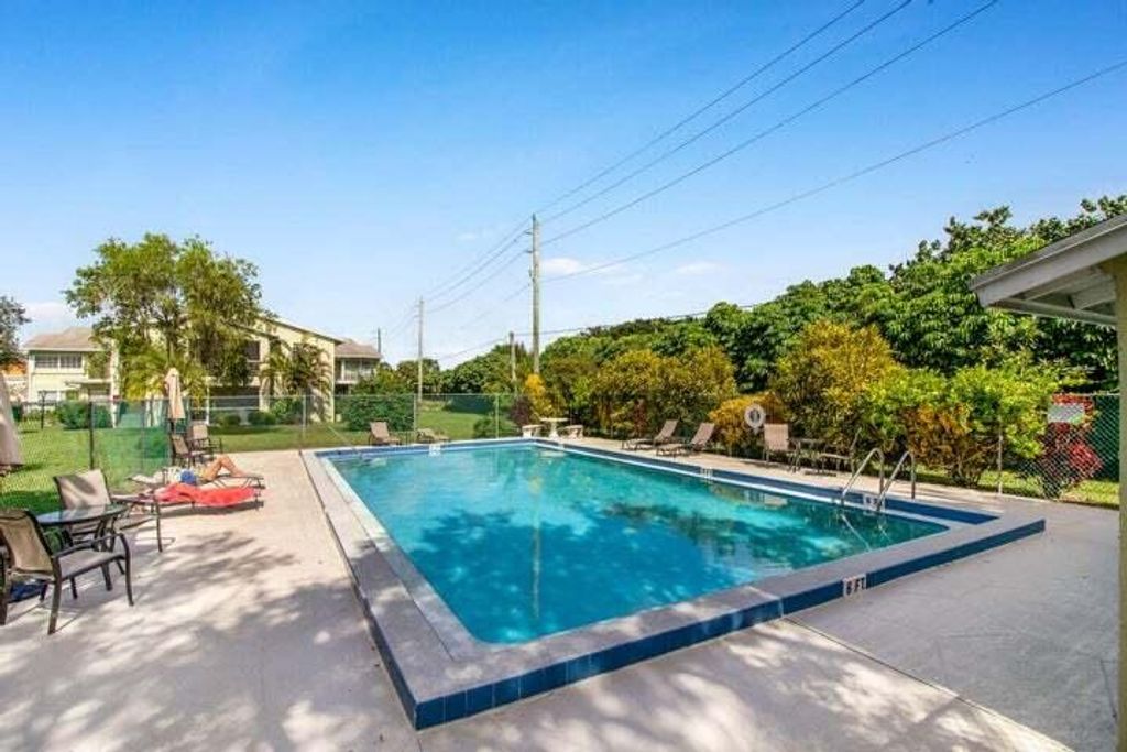 Photo of 12096 Alternate A1a #F2, Palm Beach Gardens, FL 33410 (MLS # R10867599)