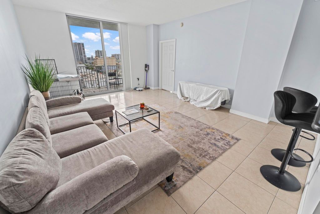 Photo of 140 S Dixie Highway #813, Hollywood, FL 33020 (MLS # B26035620)