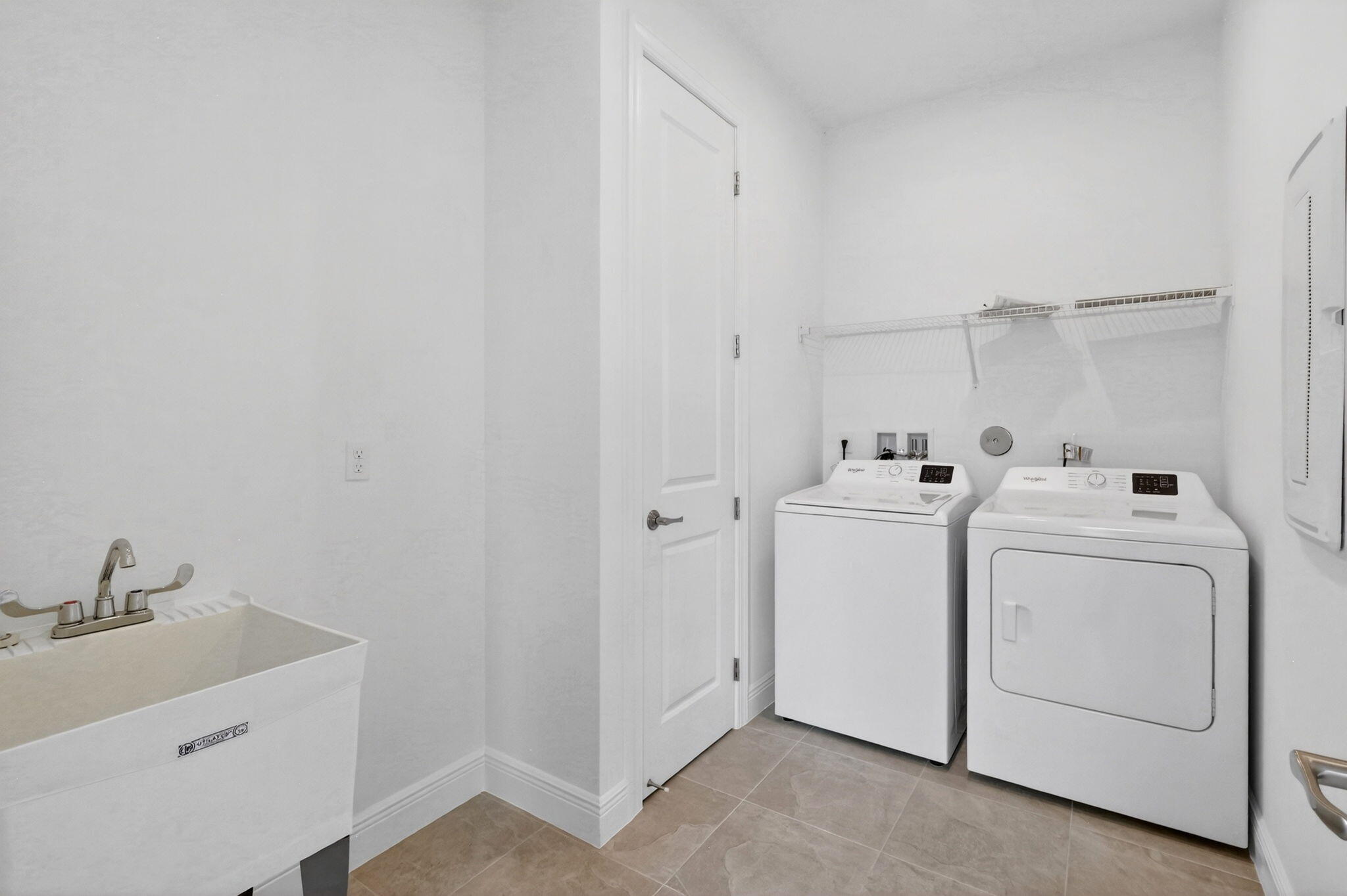 NEWFIELD CROSSROADS PHASE 1A-3 - Residential Lease