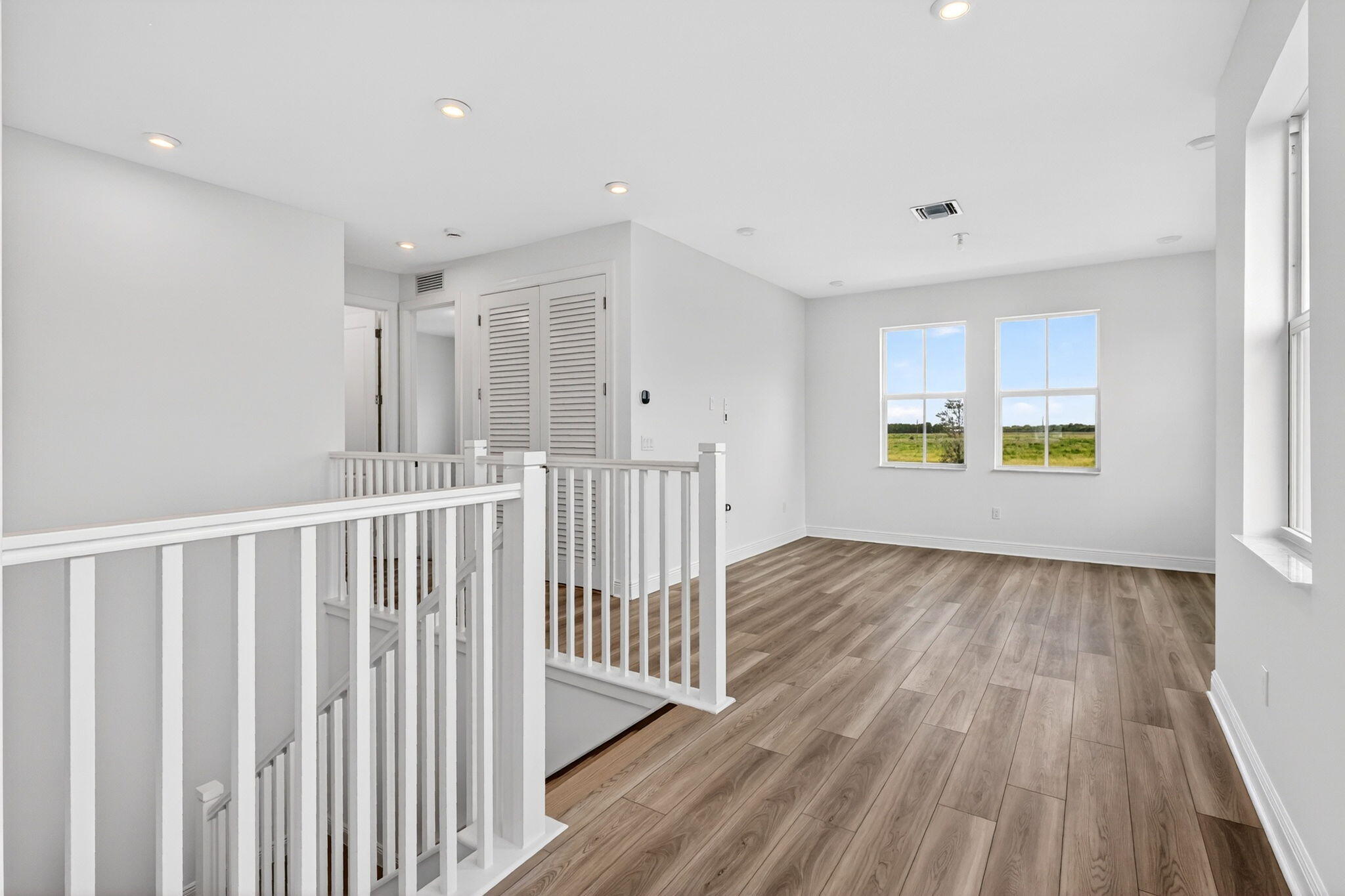NEWFIELD CROSSROADS PHASE 1A-3 - Residential Lease