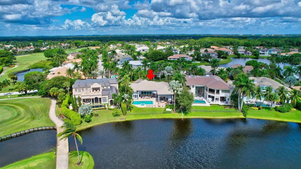 Photo of 6828 Queenferry Circle, Boca Raton, FL 33496 (MLS # R10925385)