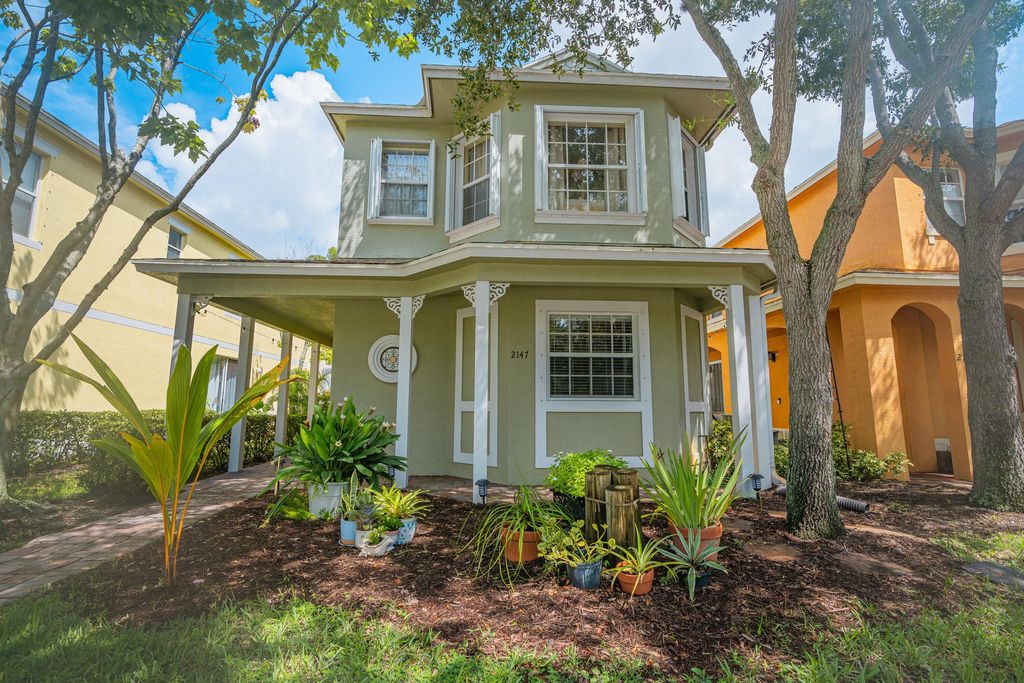 Photo of 2147 SE Bell Isle Drive, Port Saint Lucie, FL 34952 (MLS # R11021277)