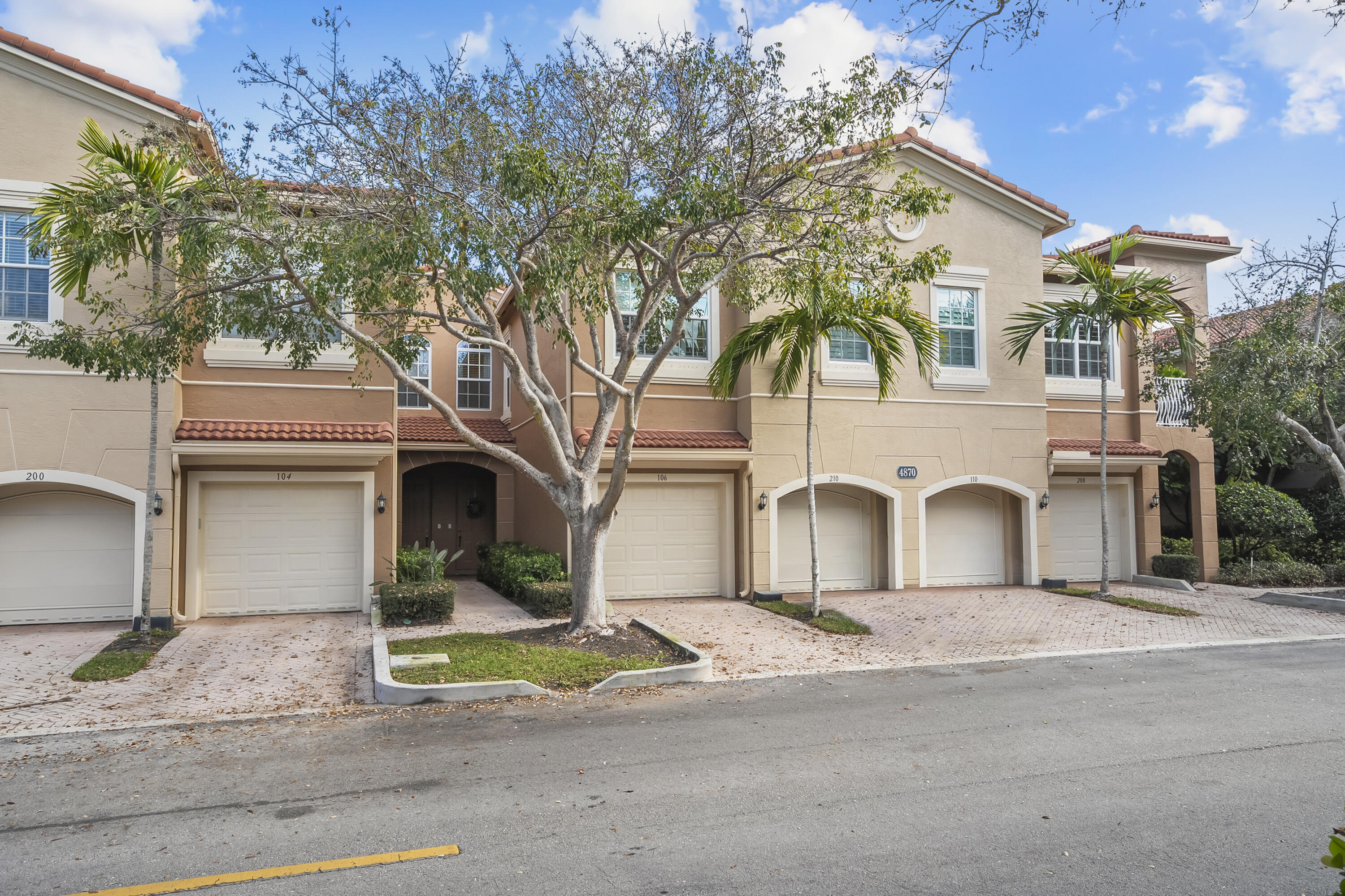 LEGENDS AT THE GARDENS CONDO - Residential