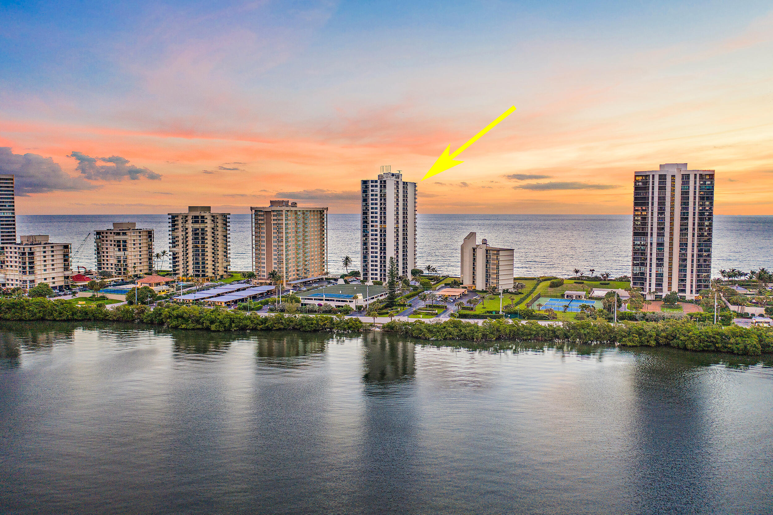 CONNEMARA CONDO - Residential Lease