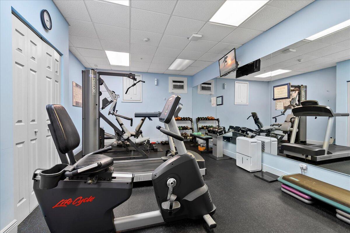 CONNEMARA CONDO - Residential Lease