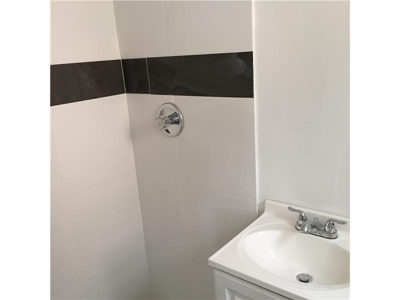 BISCAYNE BEACH SUB - Residential Lease