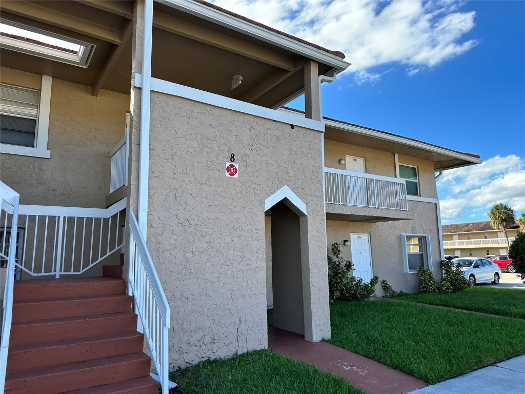 LAKEWOOD VILLAGE CONDO - Residential