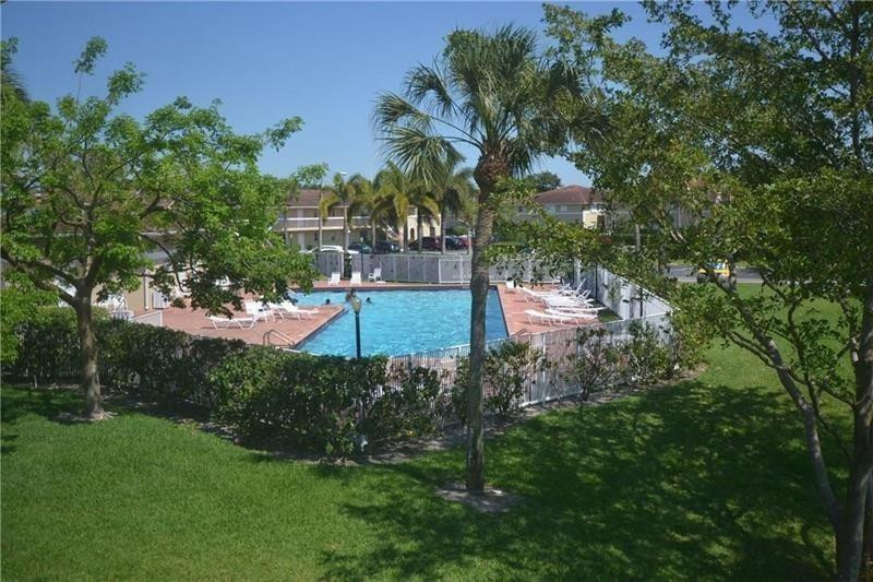 LAKEWOOD VILLAGE CONDO - Residential