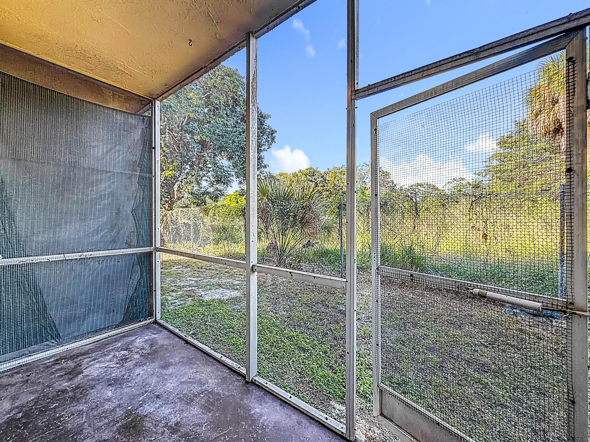 CRYSTAL HILLS II CONDO - Residential Lease