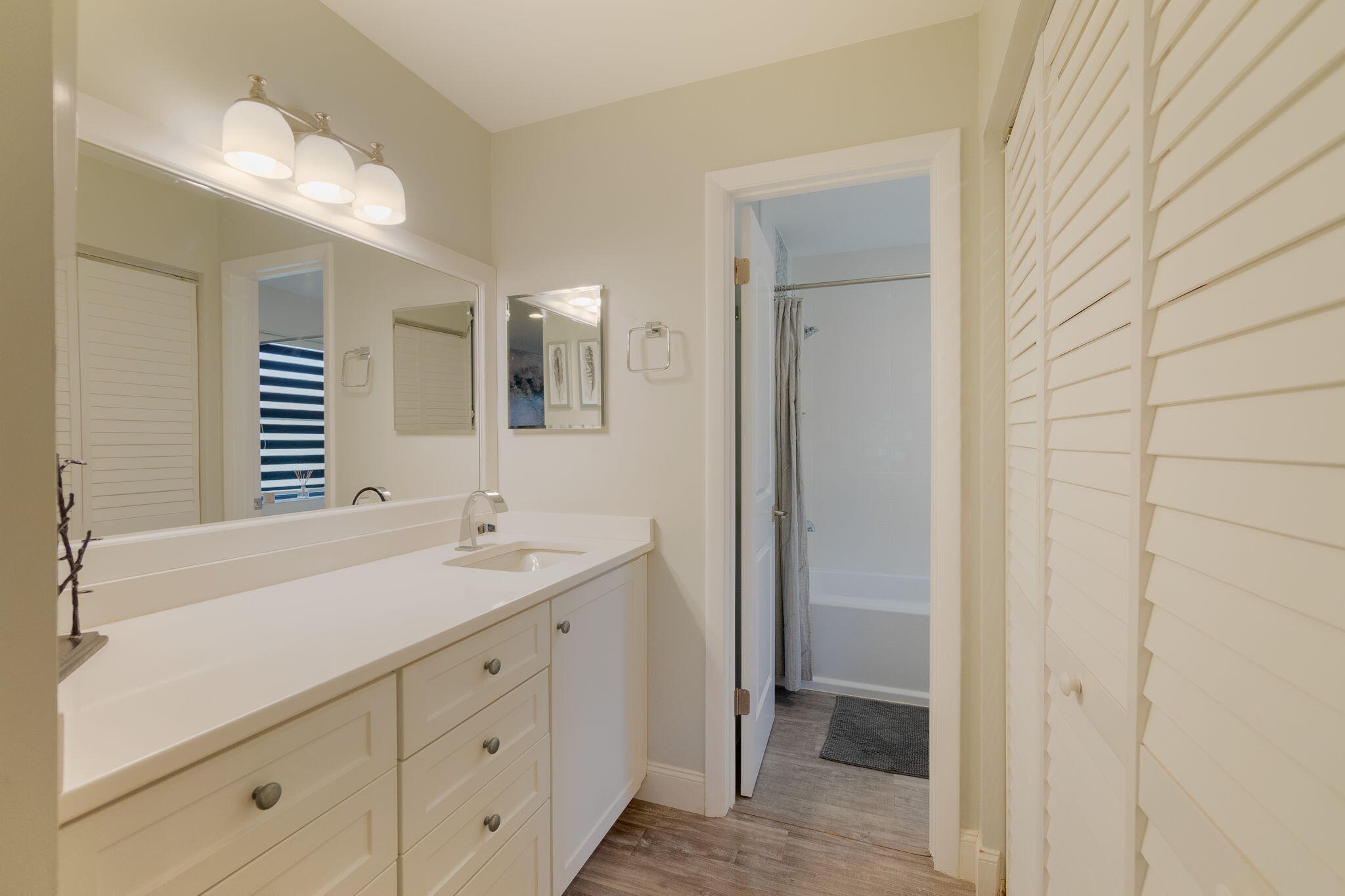 SHEFFIELD WOODS AT WELLINGTON CONDO - Residential Lease