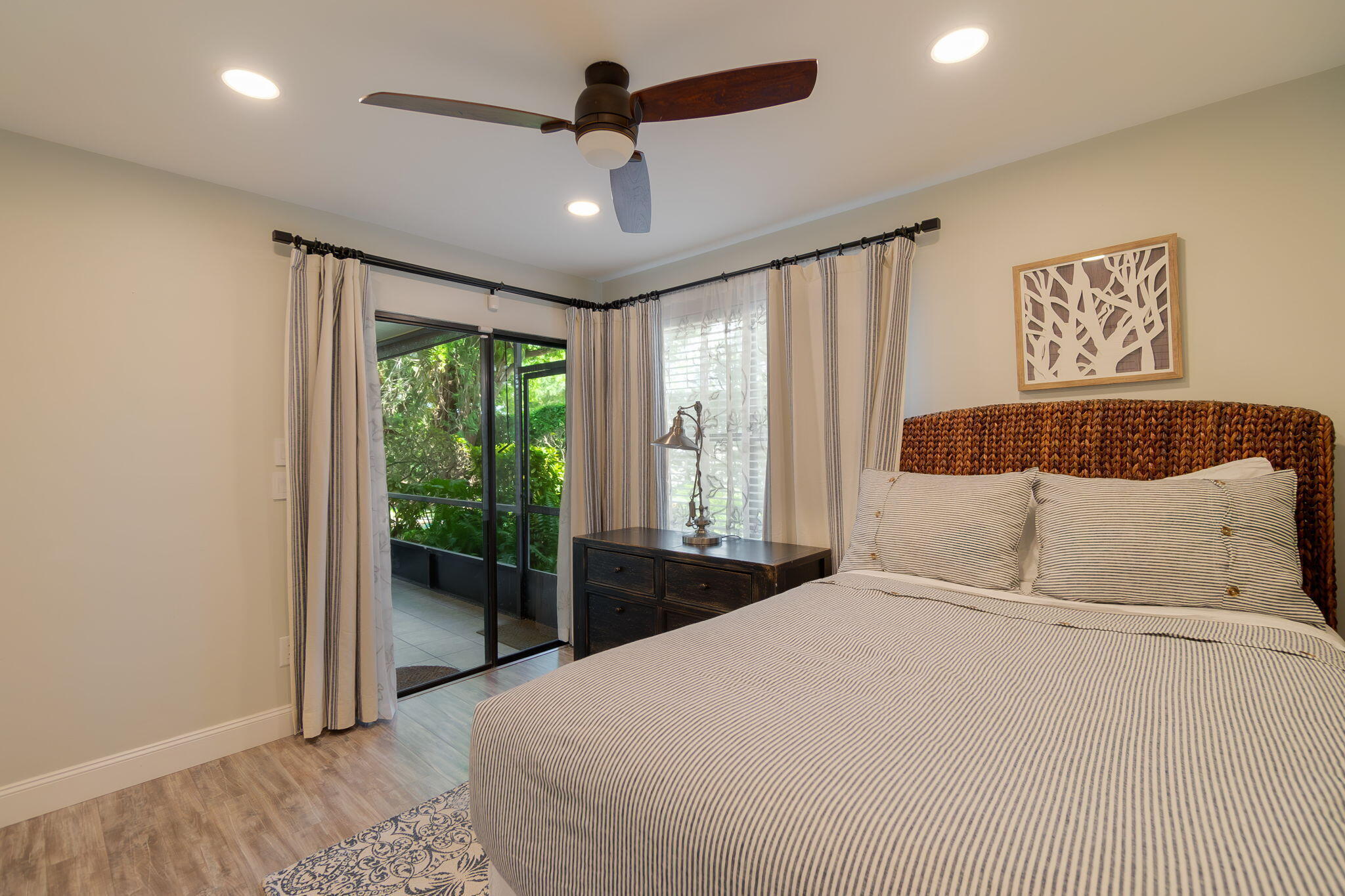SHEFFIELD WOODS AT WELLINGTON CONDO - Residential Lease