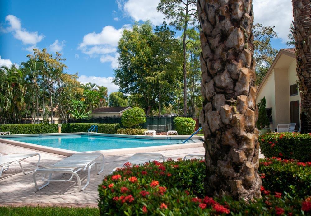 SHEFFIELD WOODS AT WELLINGTON CONDO - Residential Lease