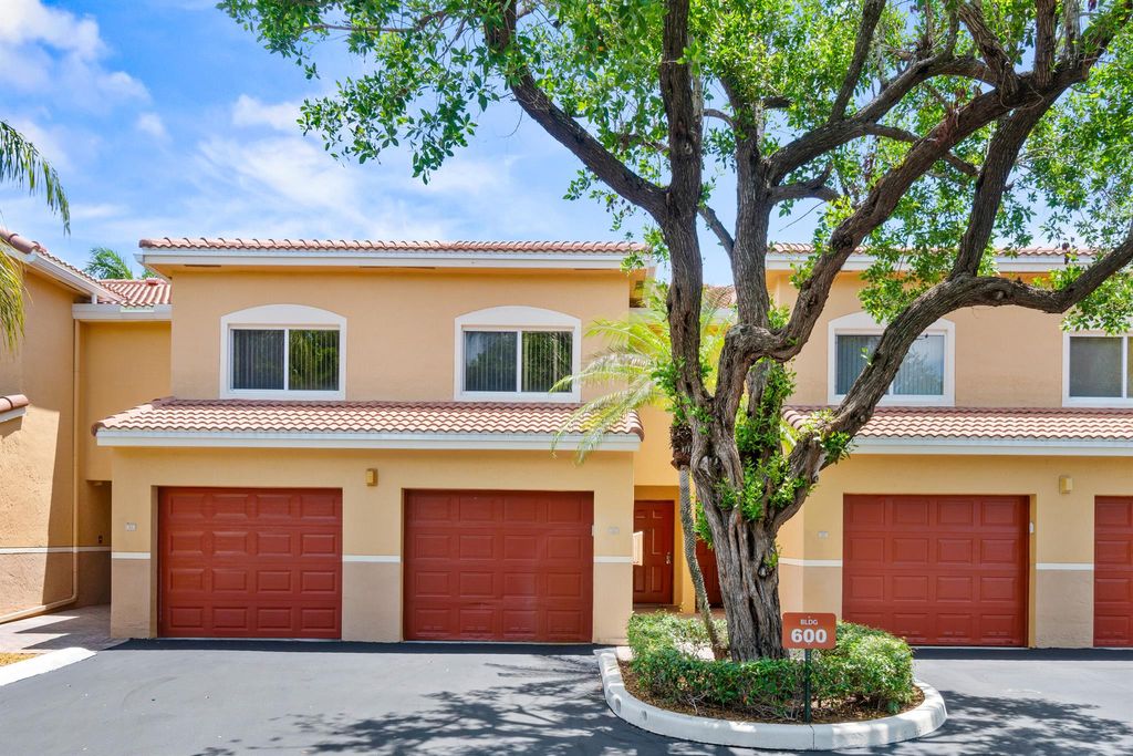 Photo of 600 Scotia Drive S #104, Hypoluxo, FL 33462 (MLS # R11117782)