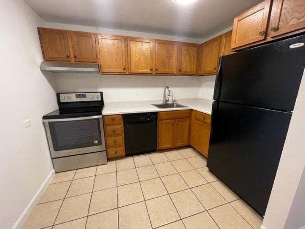 Photo of 3670 Inverrary Dr #3Y, Lauderhill, FL 33319 (MLS # F10317215)