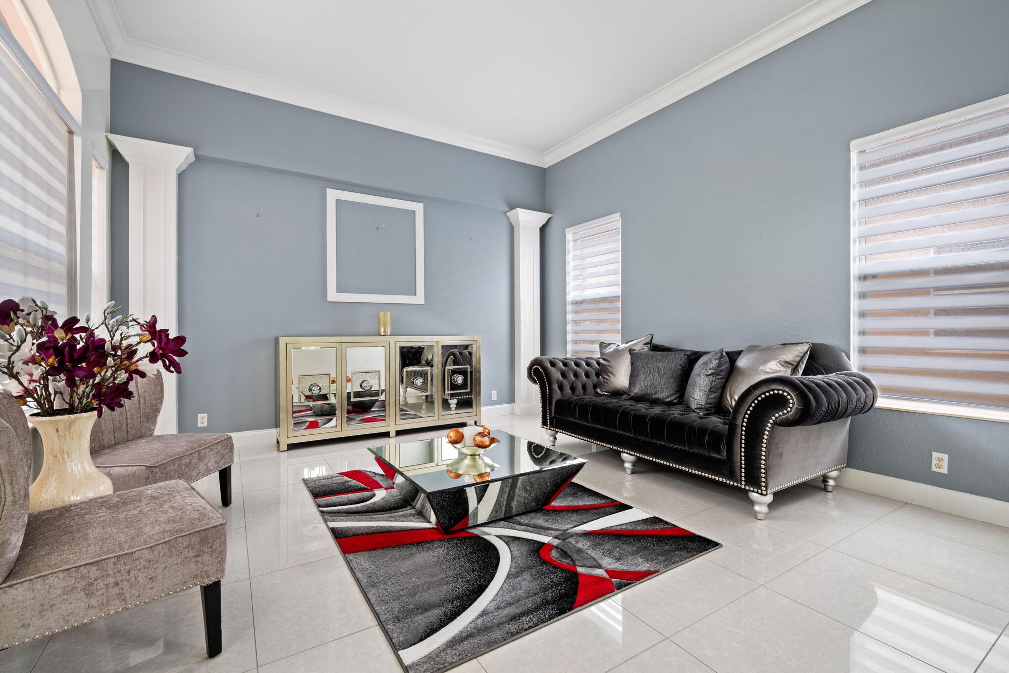 658 Cresta Circle