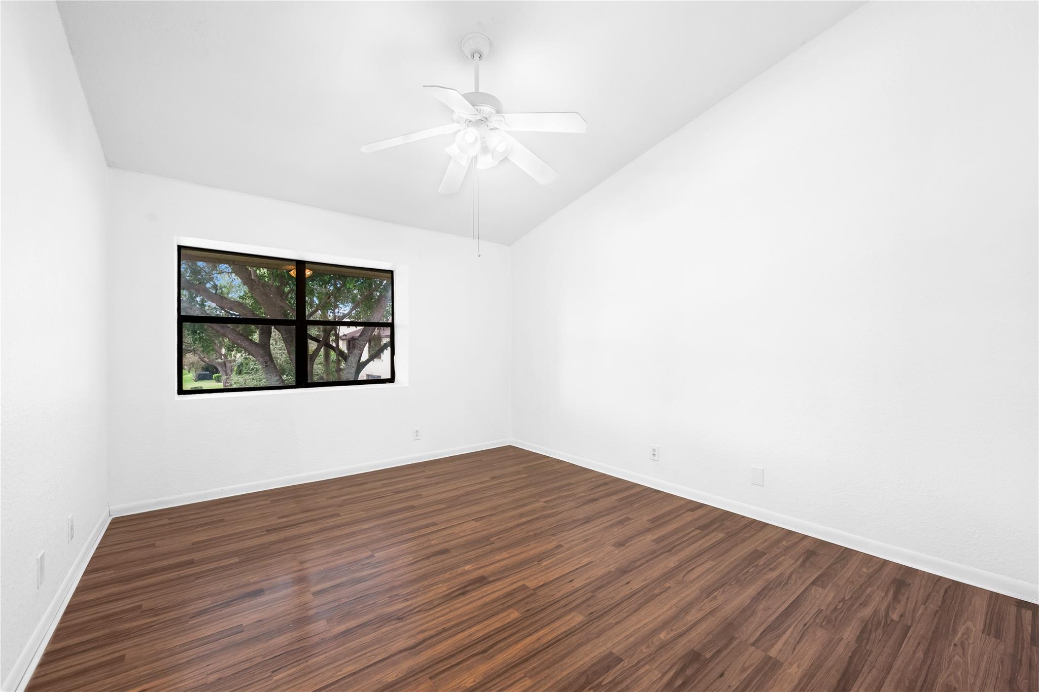 GOLDEN RAINTREE VI - Residential