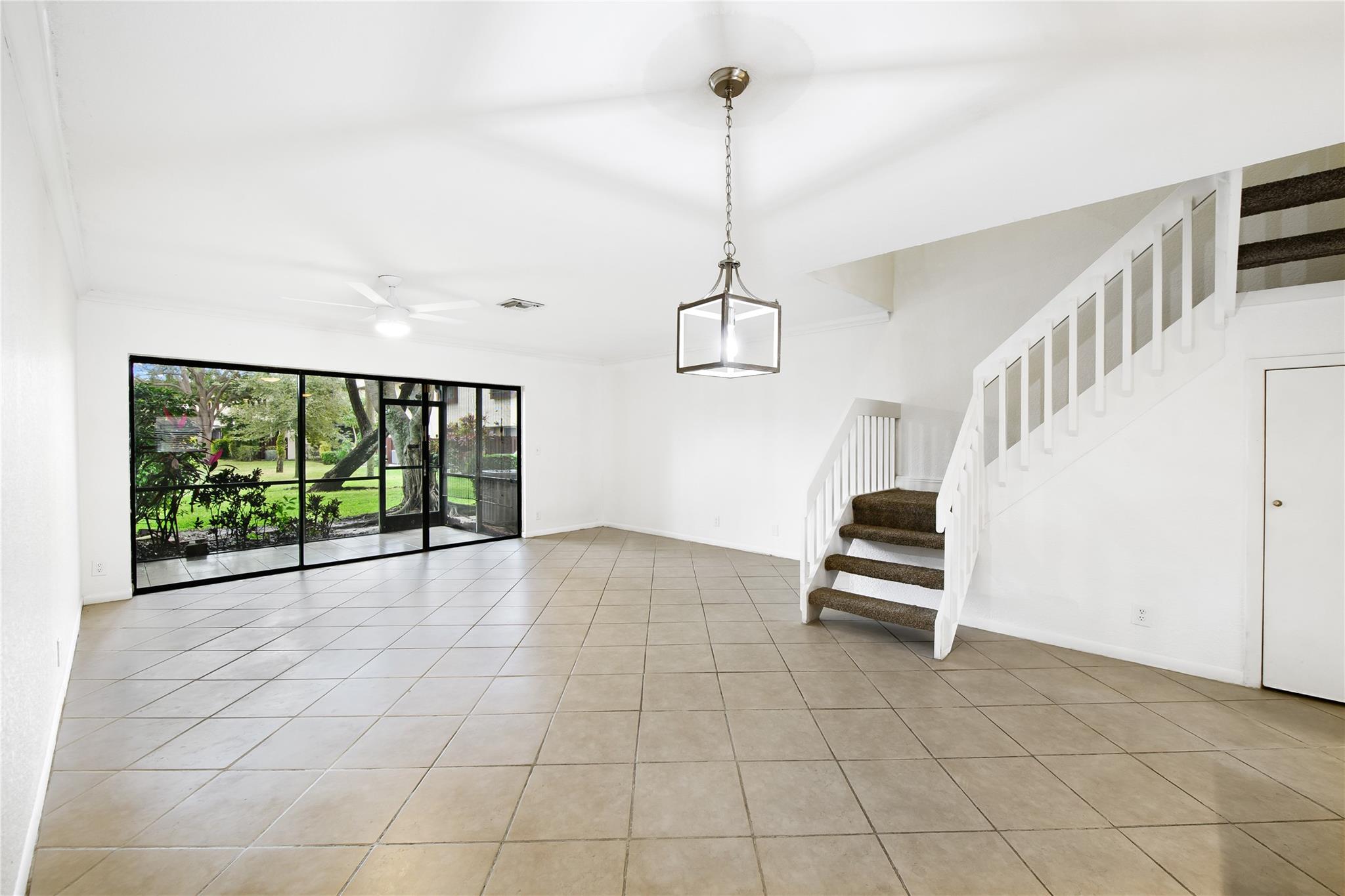 GOLDEN RAINTREE VI - Residential