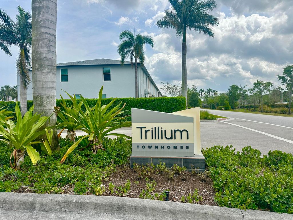 Photo of 2410 SE Tarvest Way, Stuart, FL 34997 (MLS # B26021584)