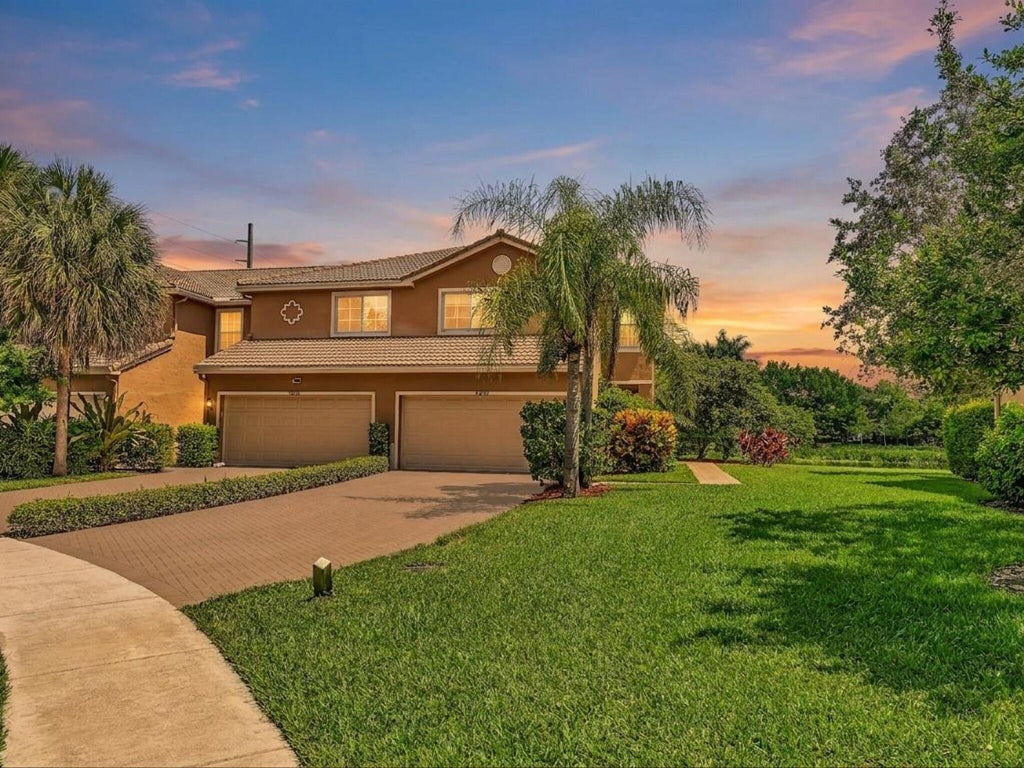 Photo of 4290 COLONY VIEW Drive, Lake Worth, FL 33463 (MLS # B26054498)