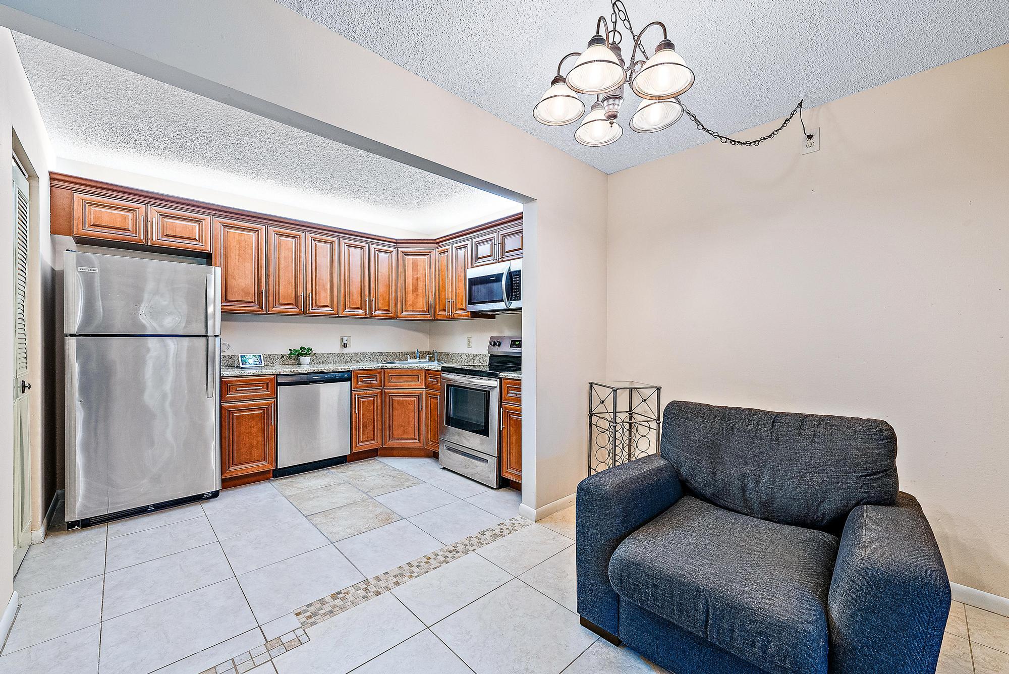 PINE RIDGE NORTH I CONDO - Residential