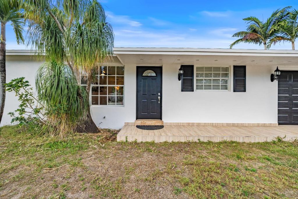 Photo of 475 Forest Estate Drive, West Palm Beach, FL 33415 (MLS # R11152125)