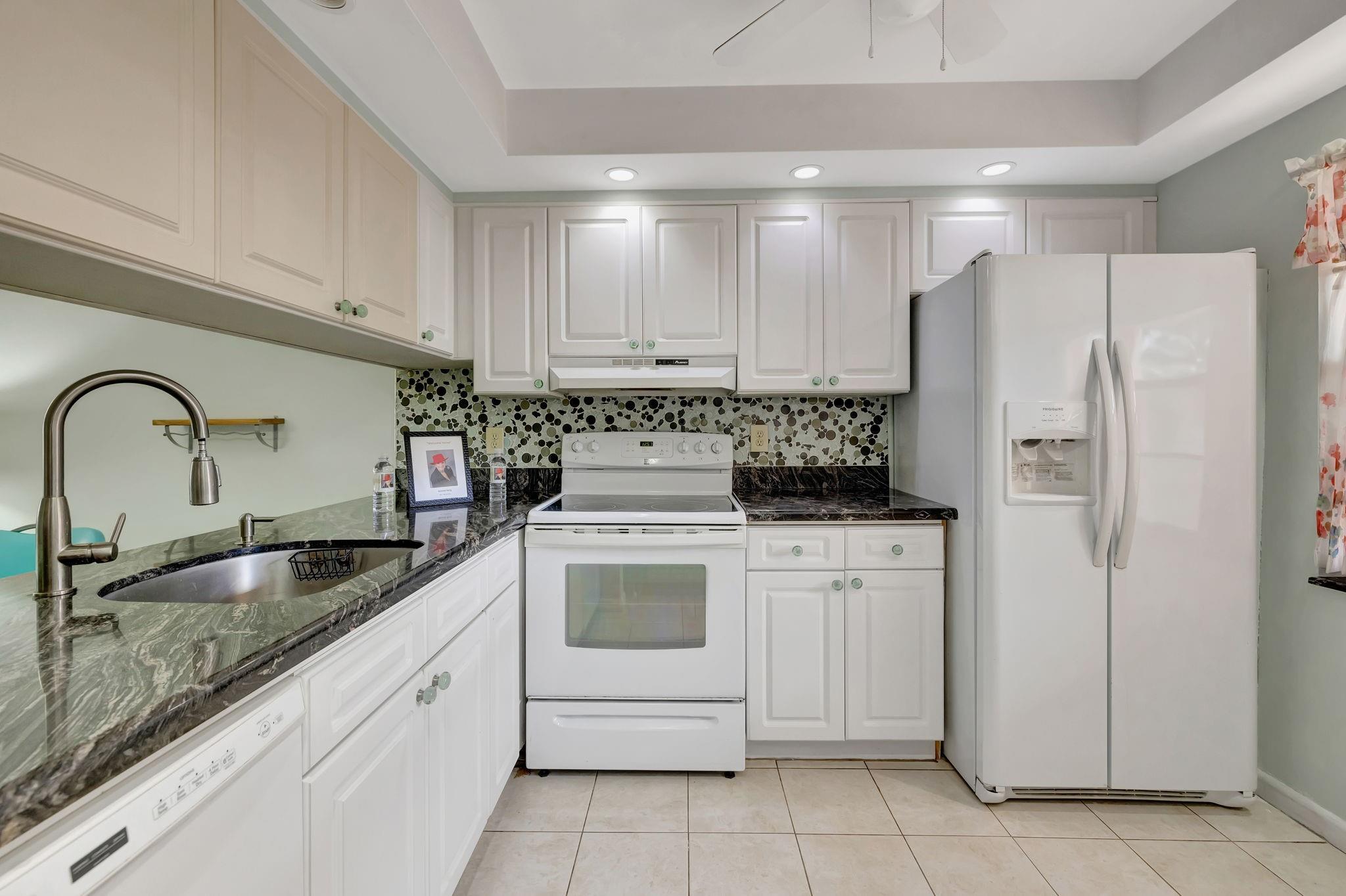 "REDUCED MOTIVATED SELLER" Charming 1-Bed, 1-Bath with Garden View!
This lovely home features a renovated kitchen with a custom ceiling and newer appliances, laminate flooring throughout, and ceiling fans for added comfort. Enjoy additional living space in the enclosed terrace, perfect for relaxation. Furniture available upon request!
Conveniently located, it's just a short stroll to the pool. Perfect for relaxed living or a hassle-free getaway!
And with amenities like golf, tennis, and pickleball, residents have plenty of opportunities to stay active and socialize. Having a restaurant on-site means you can enjoy delicious meals without even leaving the community.
ASSOC REQUIRES 20% DOWN & 1 OCCUP 55+