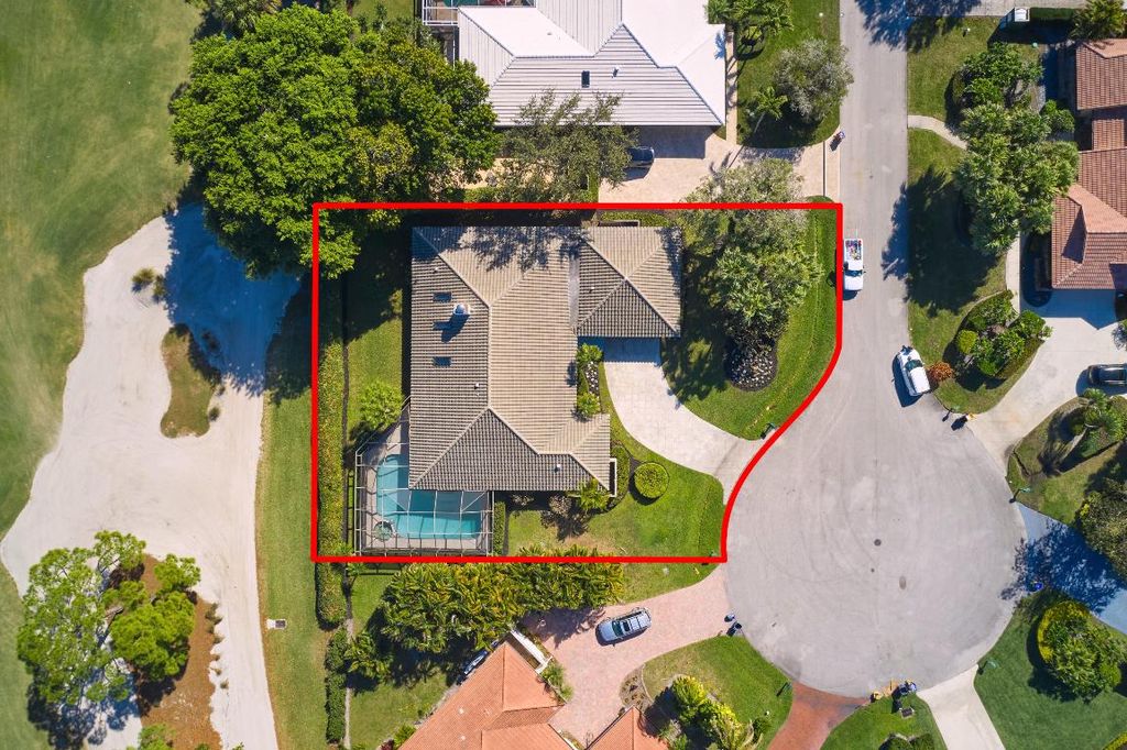 Photo of 14 Marlwood Lane, Palm Beach Gardens, FL 33418 (MLS # R11158892)